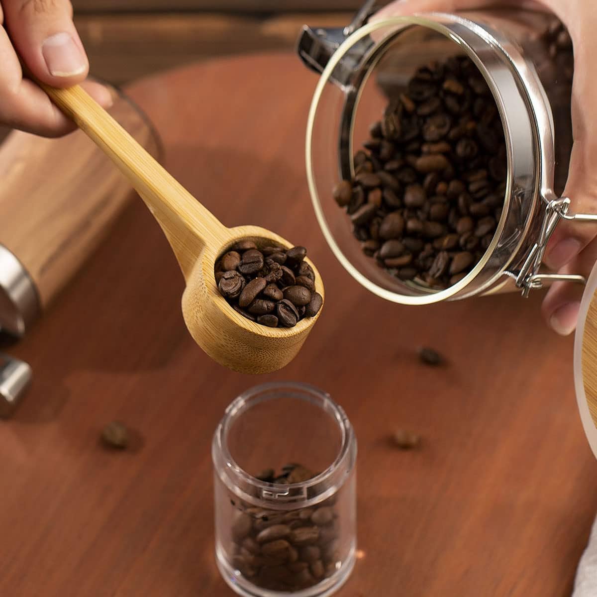 Yangbaga Glass Coffee Sugar Containers with Shelf, 3 x 45 OZ Coffee Bean Storage Station Organizer with Airtight Locking Clamp and Coffee Bamboo Scoop, Large Capacity Food Storage Jar for Kitchen