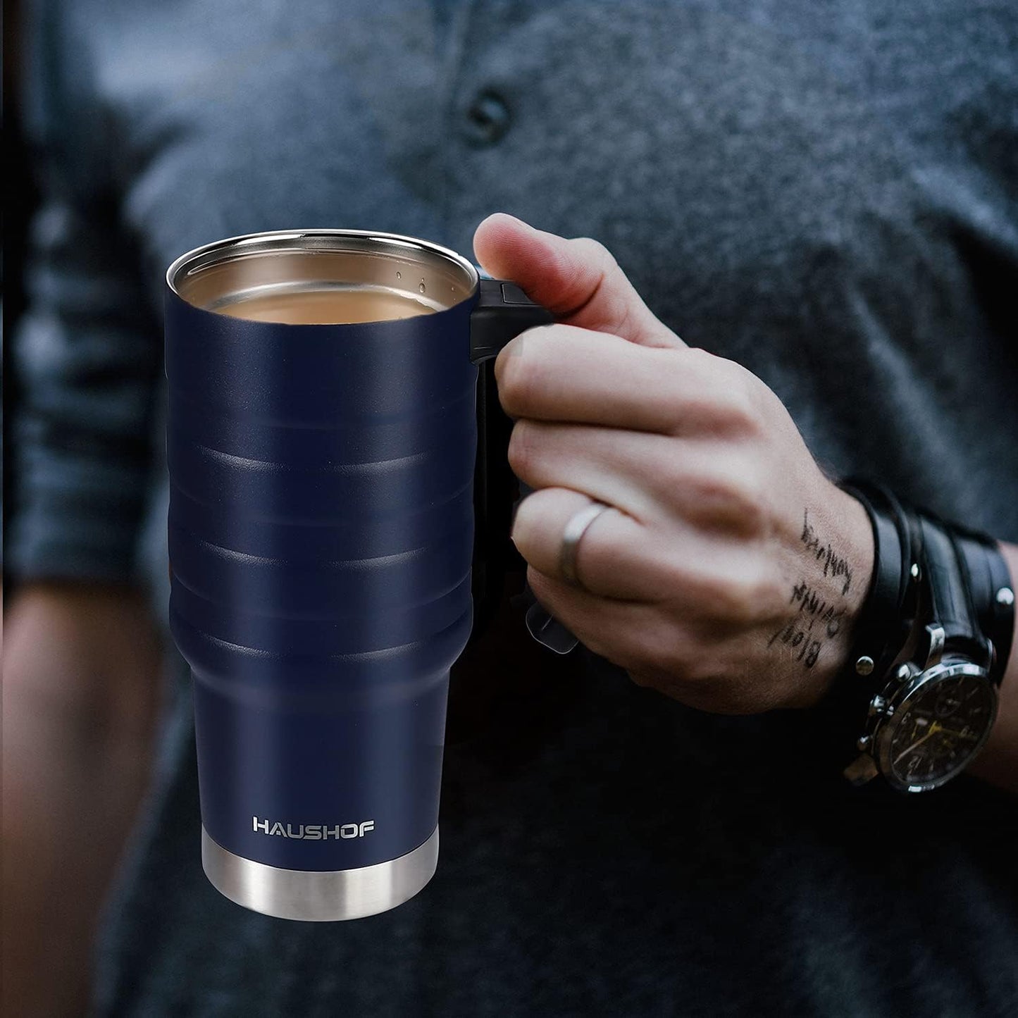 HAUSHOF 24 oz Travel Mug, Stainless Double Wall Vacuum Insulated Tumbler with Handle & Spill Proof Twist On Flip Lid and Wide Mouth, BPA Free (Navy Blue)