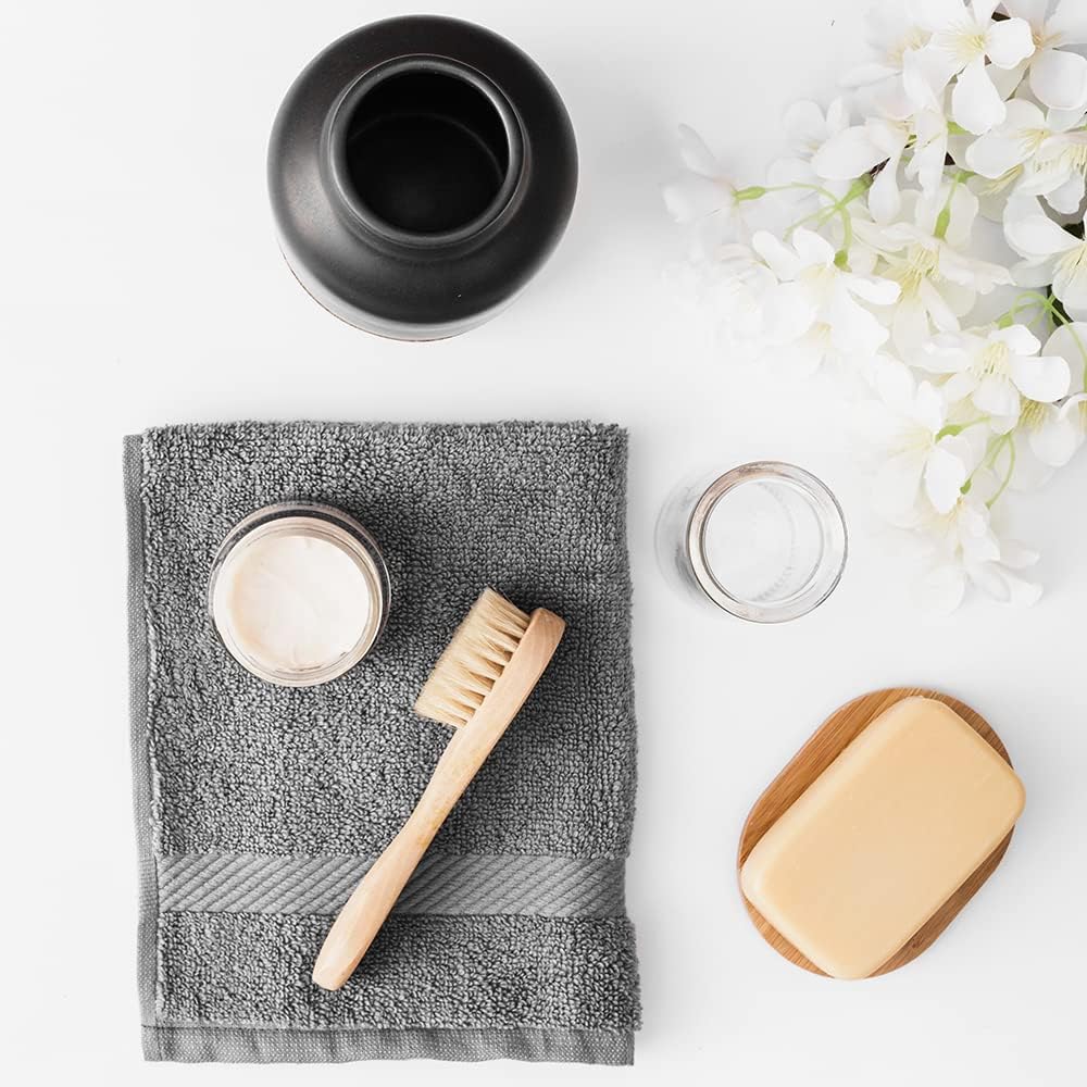 2 oz Round Clear Glass Jars, Bumobum 70 pack Cream Jars with Black Lids, Black and White Labels & Inner Liners, Empty Cosmetic Containers for Cream, Lotion