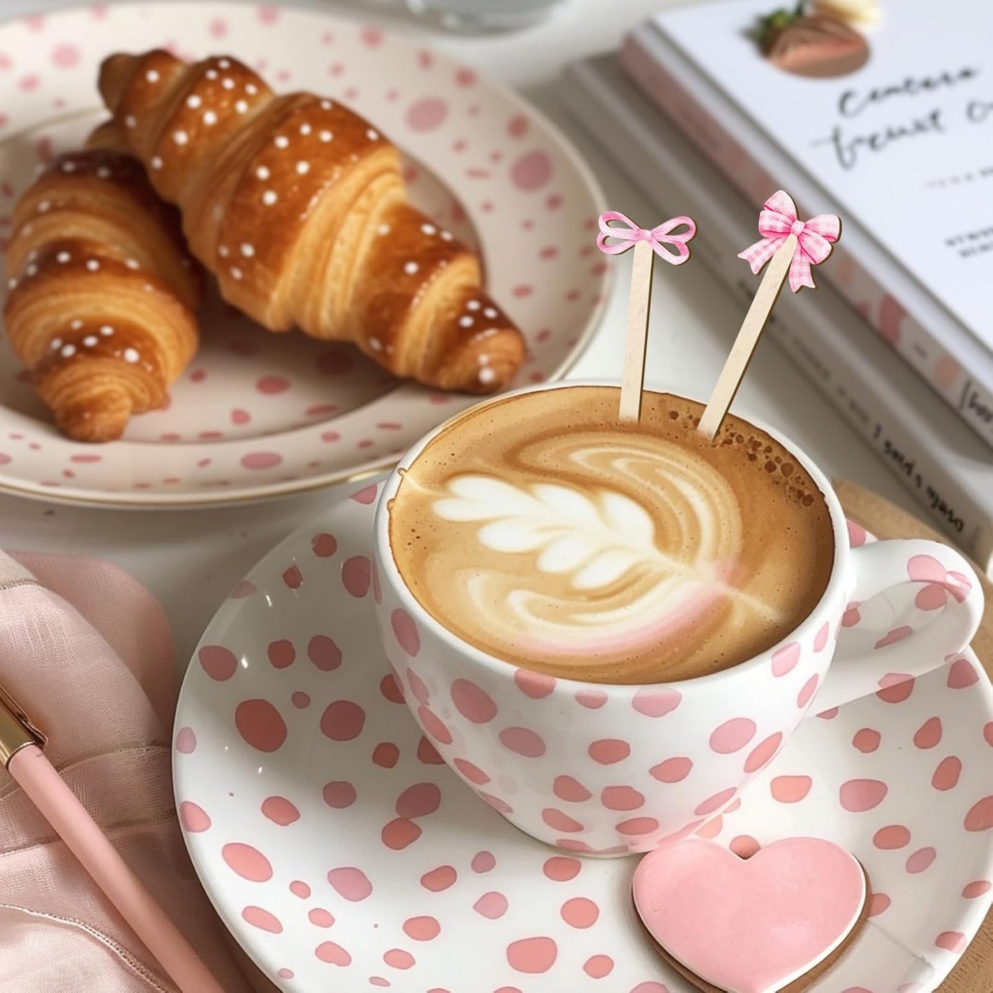 120Pcs Pink Bow Coffee Stirrers Watercolor Multiple Bowknot Disposable Stir Sticks Wooden Drink Stirrers for Home Office Bar Restaurant Party Supplies