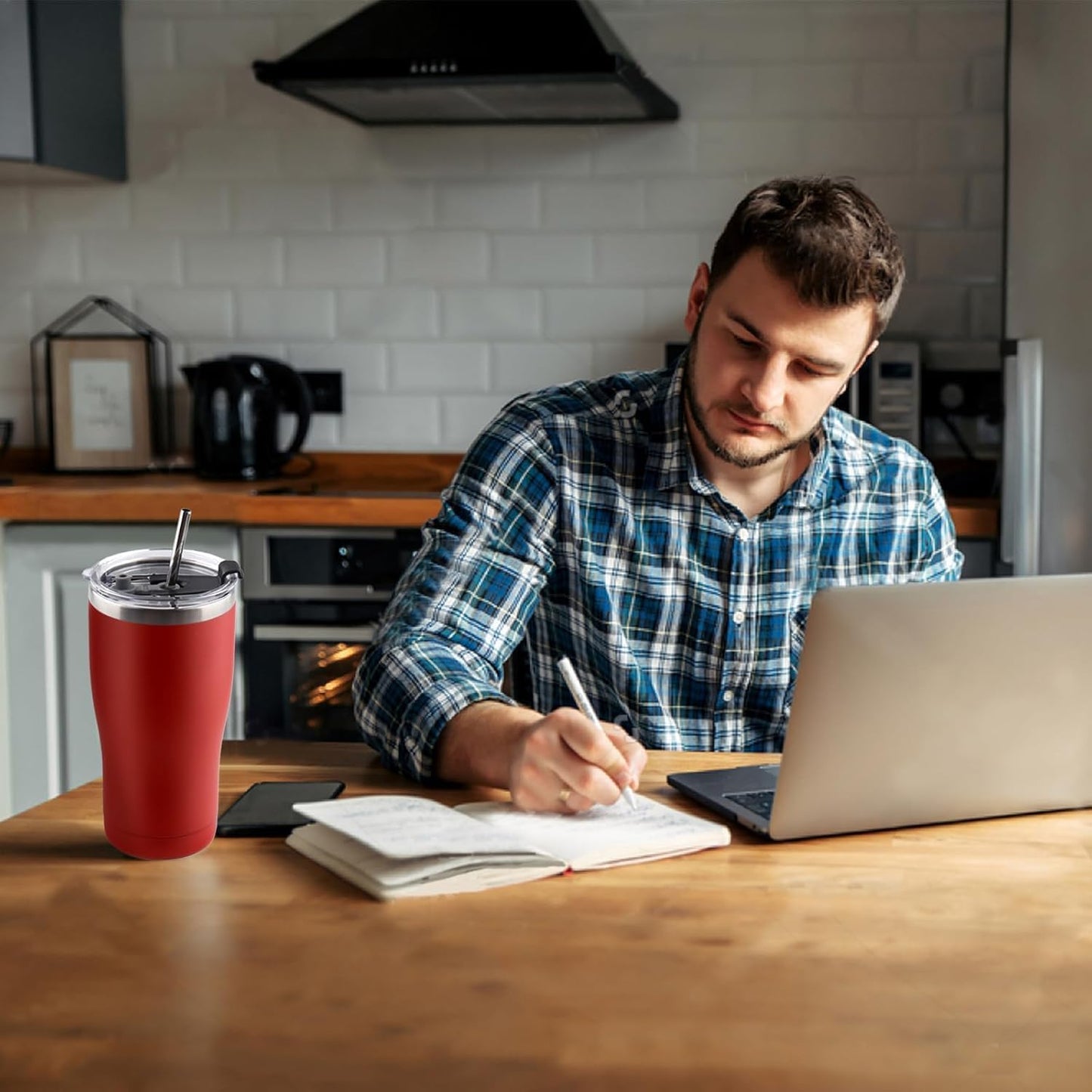 25 Pack 30oz Stainless Steel Tumblers Bulk Reusable Travel Mugs with Lid, Double Wall Powder Coated Coffe Cup for Home, Office, Outdoor Suitable for Vehicle Cup Holders White