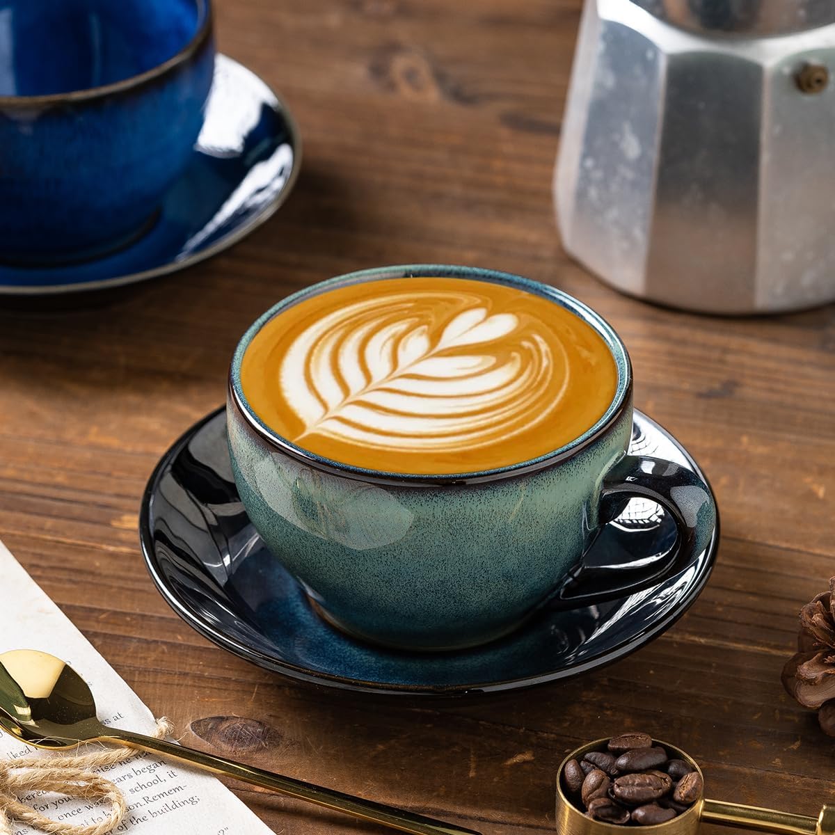 Porcelain Coffee Cup with Saucer Spoon, Vintage Design Ceramic Latte Art Cappuccino Barista Espresso Tea Cup with Saucer (11.6 oz, 350ml, Mist Green)