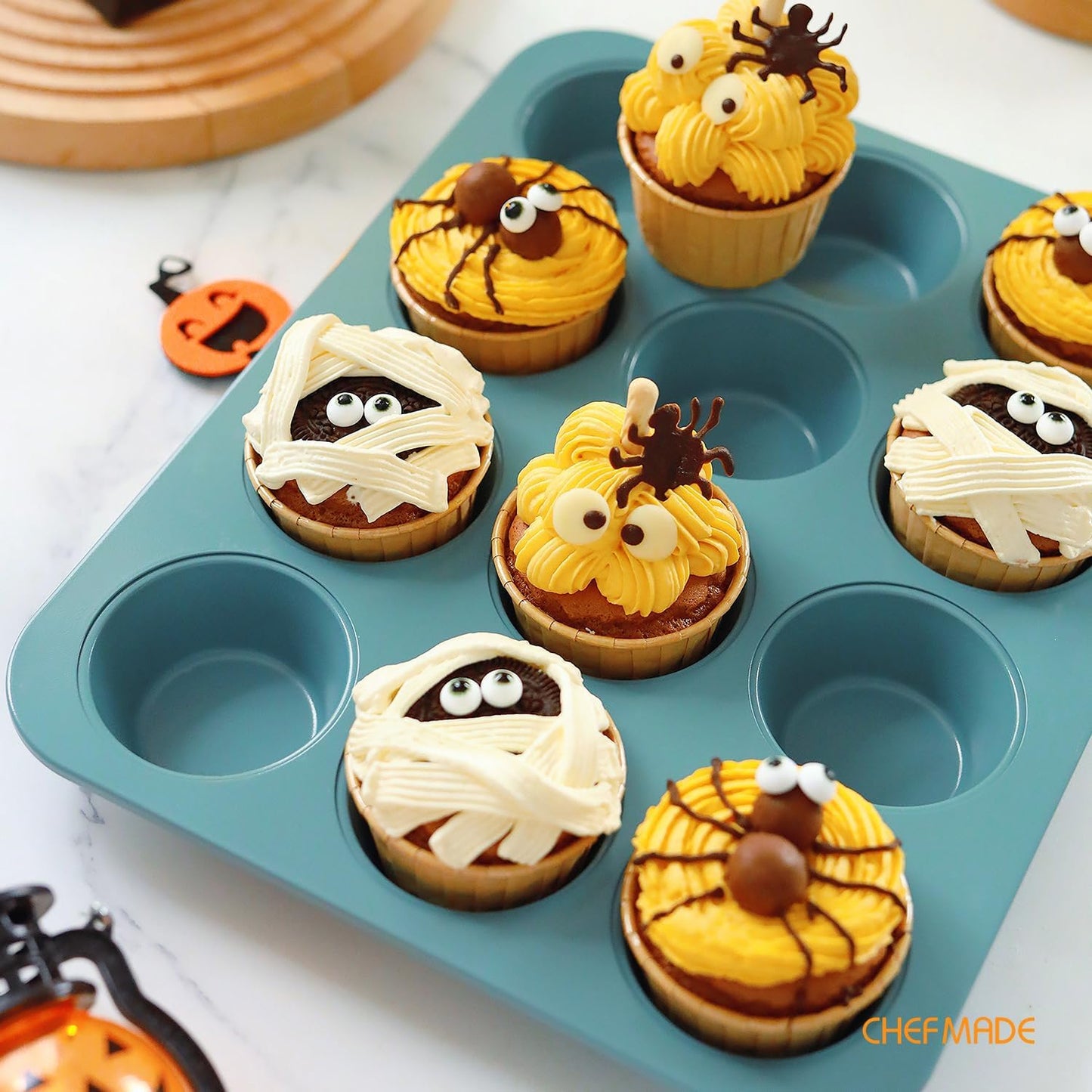 CHEFMADE Muffin Pan, 12 Cups Non-Stick Cupcake Baking Pan Heavy Duty Carbon Steel Pan Muffin Tins Standard Baking Mold for Cakes(Green)