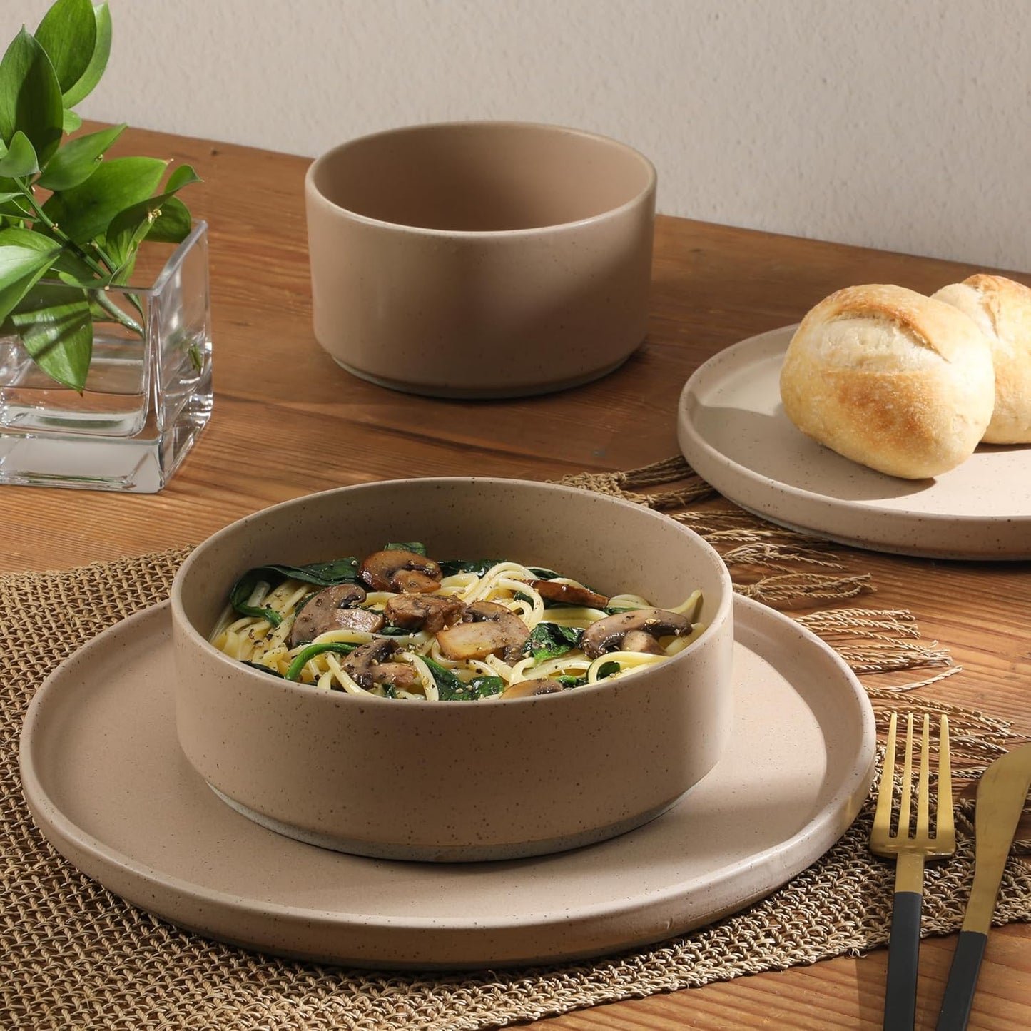 Gibson Elite Tatum Premium Porcelain Matte Reactive Glaze 16-Piece (Service for 4) Plates and Bolws Stackable Dishes Ceramic Dinnerware - Blush Pink/Taupe