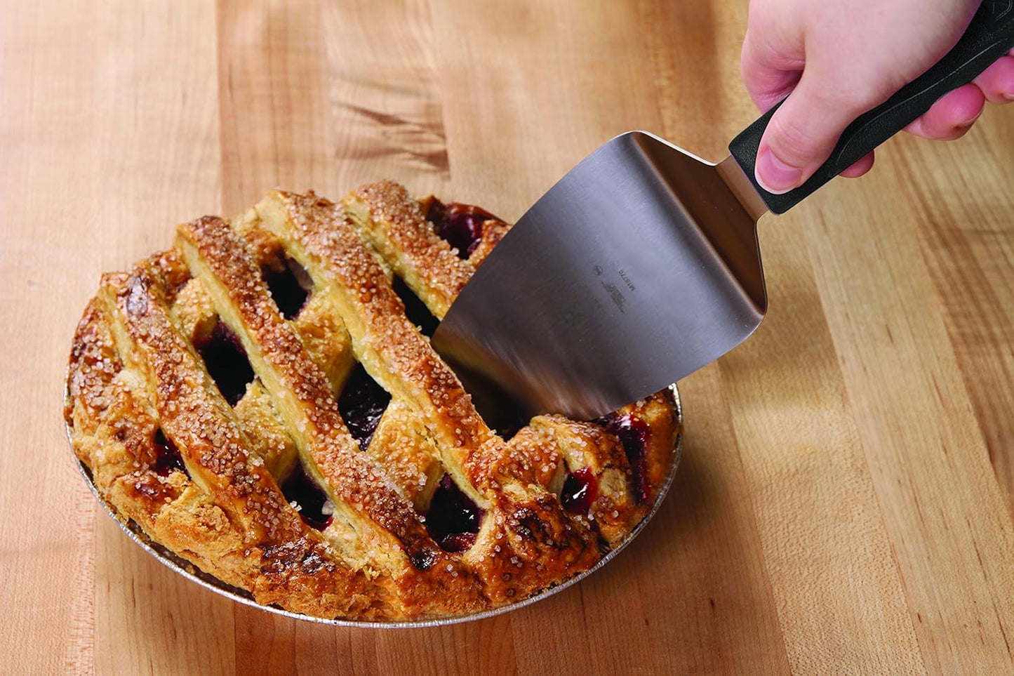 Mercer Culinary Millennia Pie Knife/Server, 5 Inch x 3 Inch Blade, Black Handle