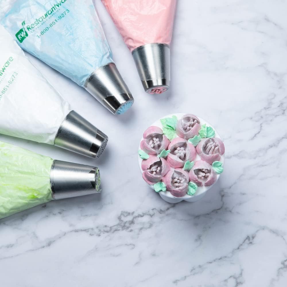 Restaurantware-Russian Piping Tip, 1 Lily Cake Decor Piping Tip - #29, Corrosion-Resistant, Stainless Steel Decorating Tip For Frosting, Dishwashable, Decorate Cupcakes, Cakes, or Cookies