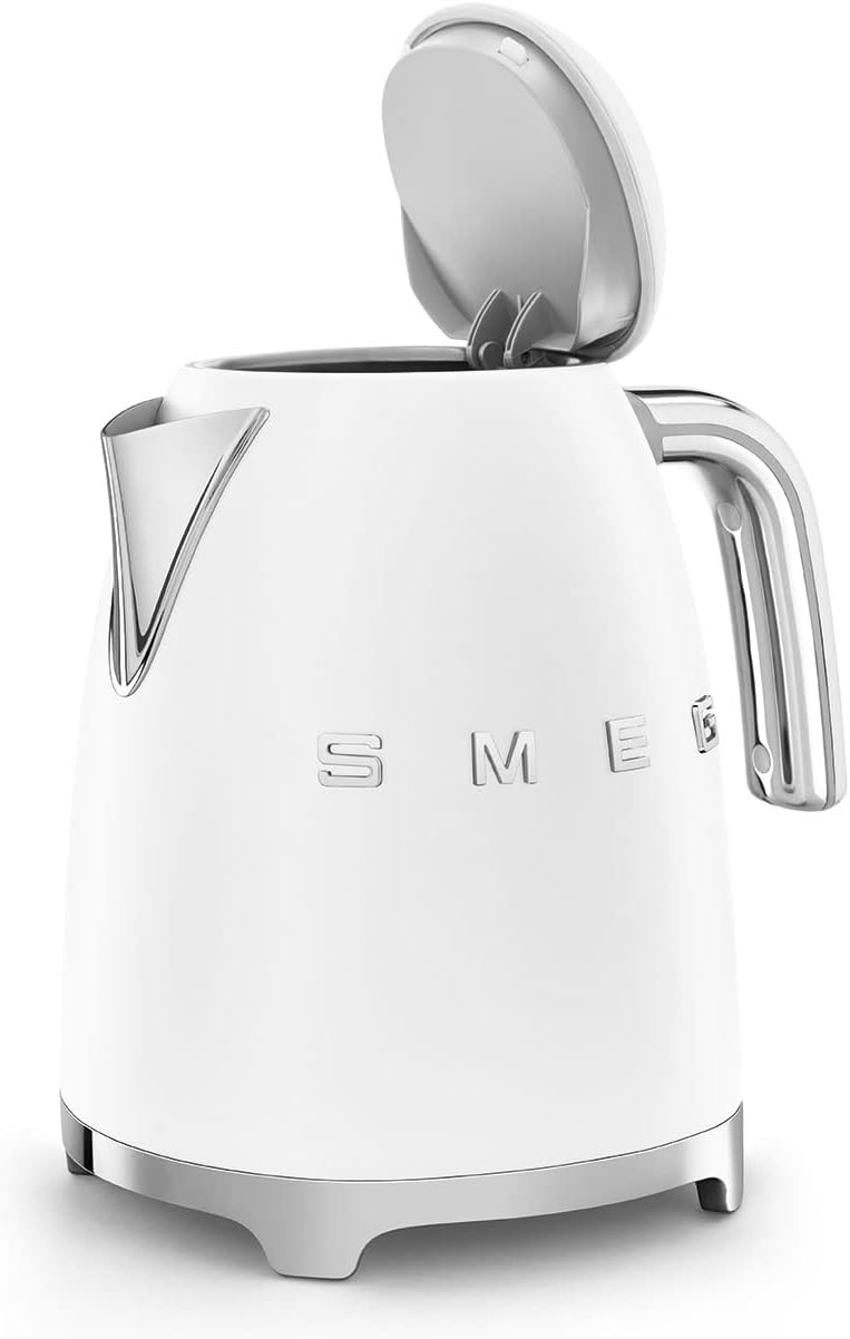 SMEG 50's Retro Style 7 Cup Electric Water Kettle with Automatic Shutoff, Removable Base, and Water Indicator, KLF03WHUS, White