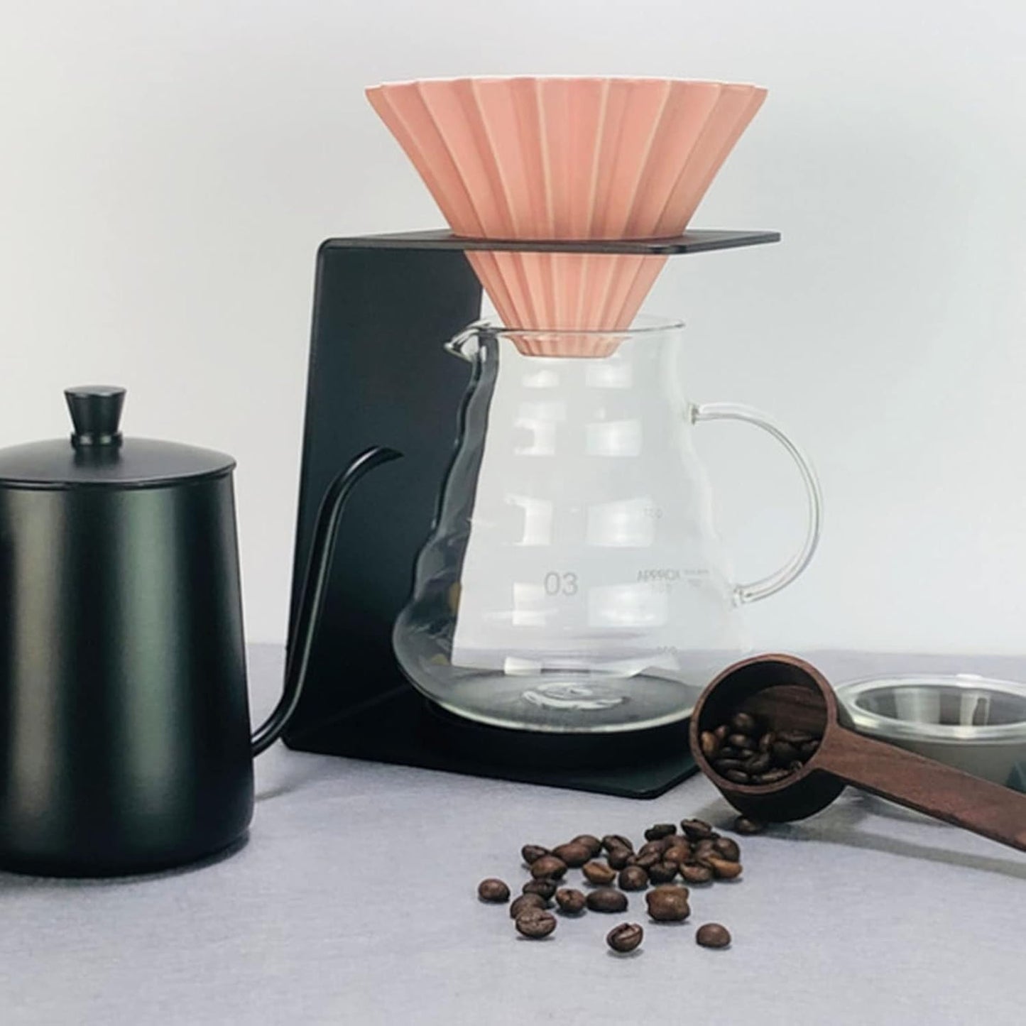 Drip Coffee Stand, Pour Over Coffee Maker Coffee Dripper Holder for Coffee Connoisseurs Coffee Lovers for Best Coffee Experience(Golden)