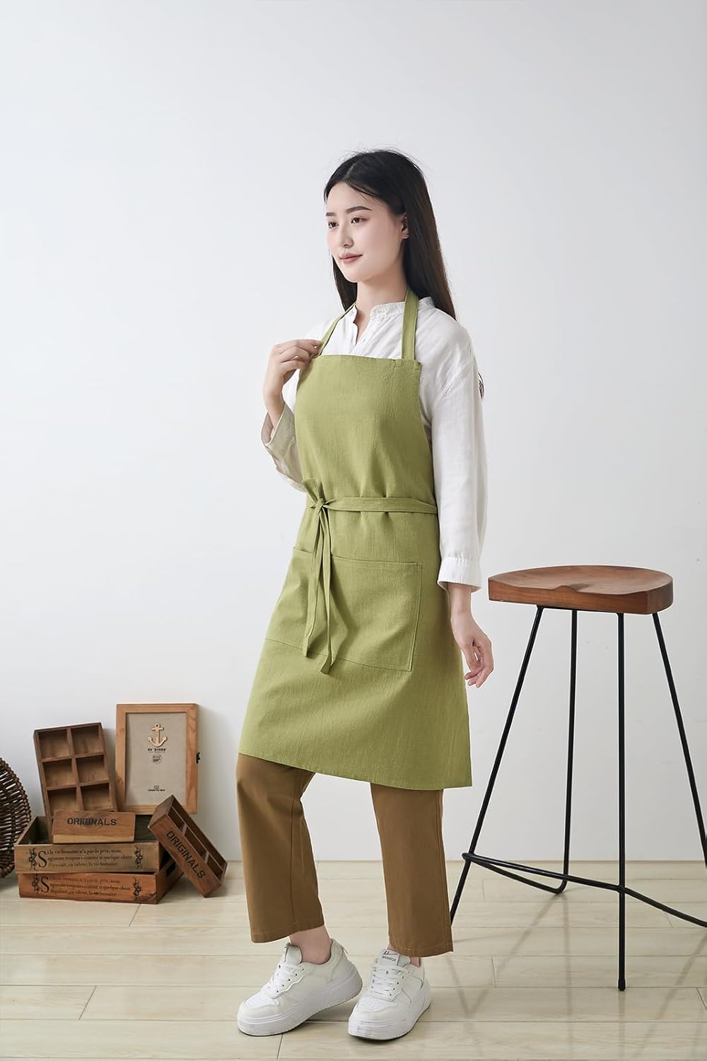Cotton Linen Apron for Women - Adjustable Casual Apron with Pocktes, Great for Florist, Coffee House and Kitchen
