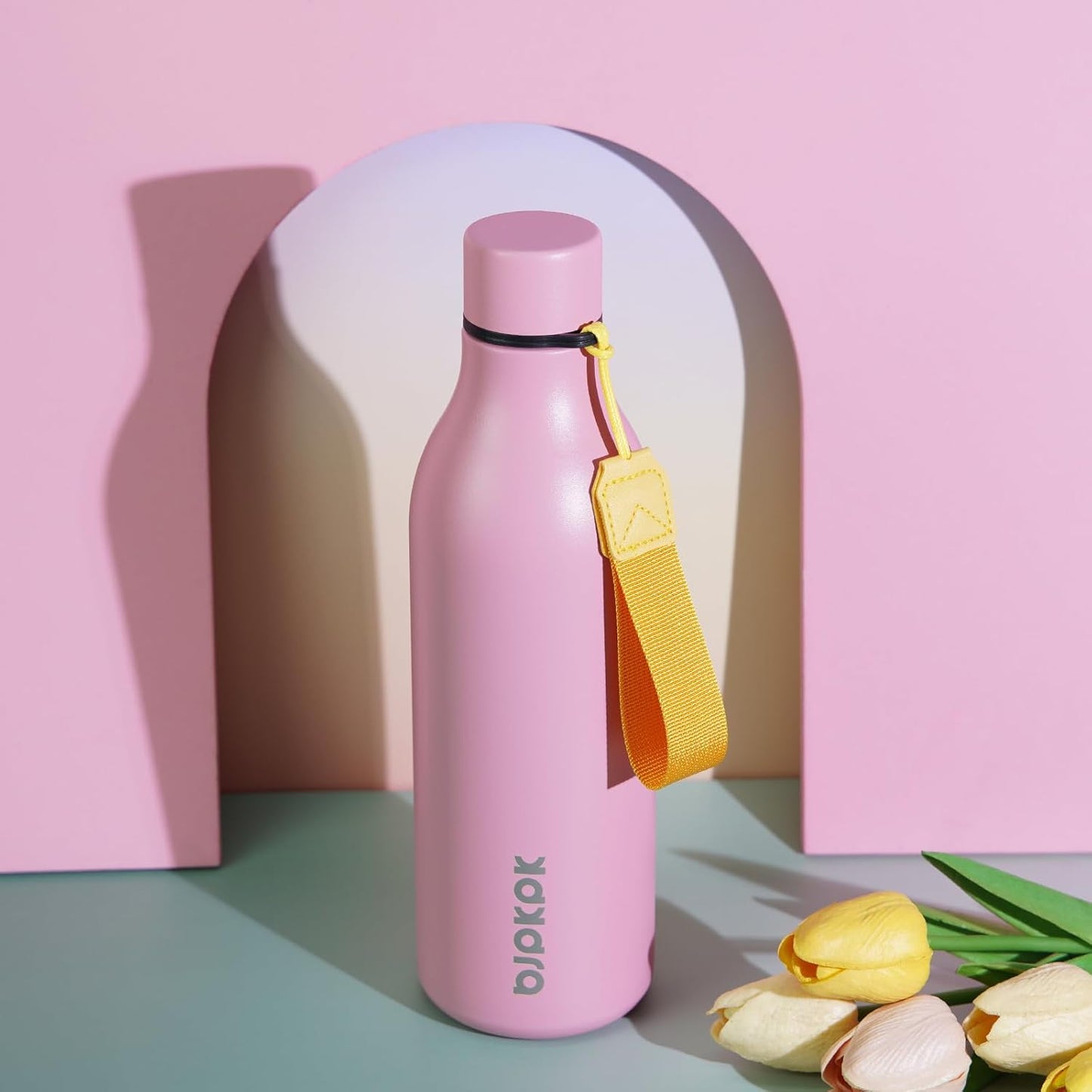 BJPKPK Insulated Water Bottles, 25 oz Stainless Steel Metal Water Bottle with Strap, BPA Free Leak Proof Thermos, Mugs, Flasks, Reusable Water Bottle for Sports & Travel, Light Pink