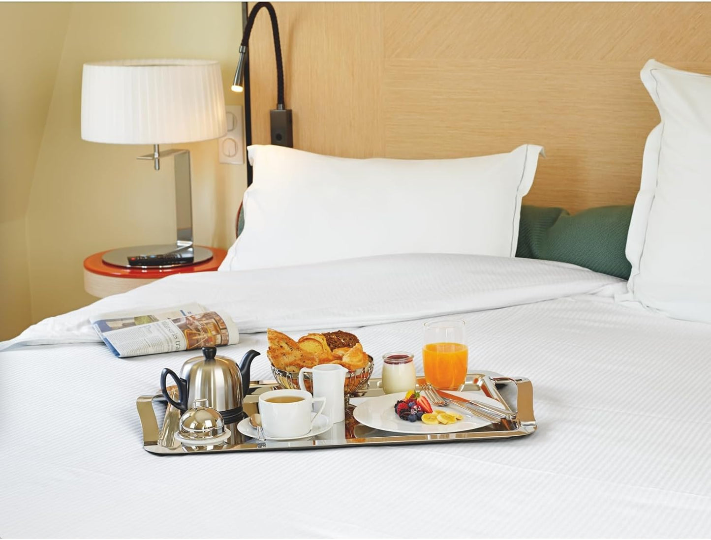 Salam Luxury French Tea Pot - Porcelain Teapot with Brushed Aluminum Cover, Ceramic Tea Kettle for Loose Tea, Removable Infuser, 6 Cup Capacity, 36oz - Aluminum