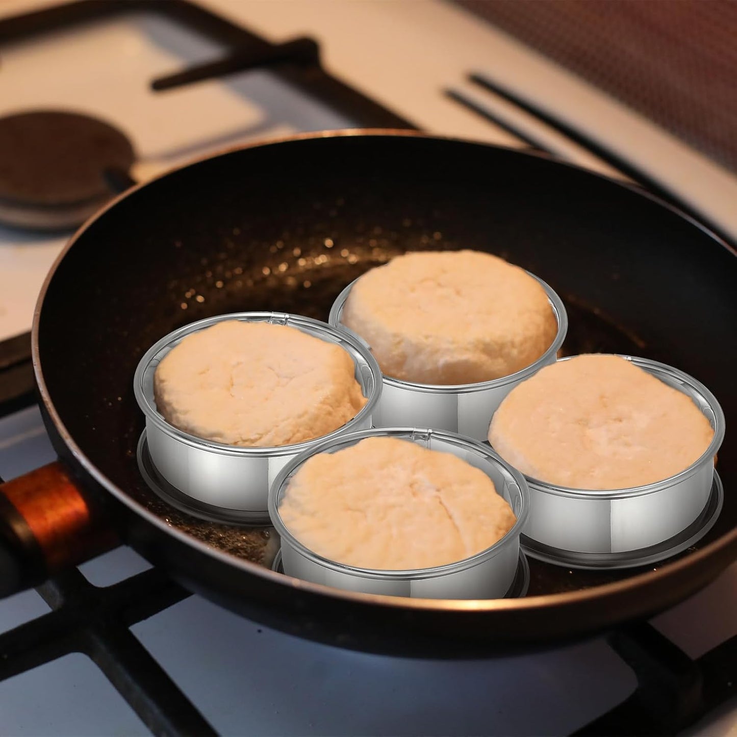 HARFINGTON 6pcs Crumpet Rings 3.15" Nonstick Round Cake Ring Stainless Steel Double Rolled English Pastry Rings for Kitchen Baking Crumpet Dessert, Silver