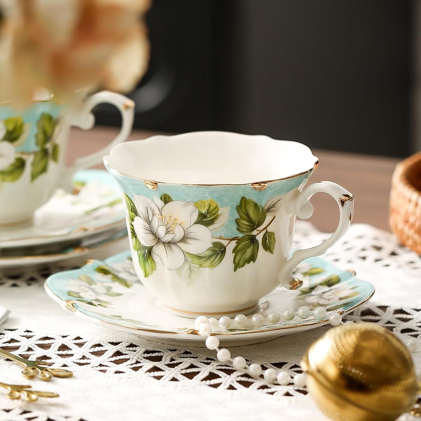 TATSUMI Country Roses Bone China Tea Cup and Saucer Set, 3 Pieces, Vintage Style, For Women and Tea Parties(Light Green, 1 set)