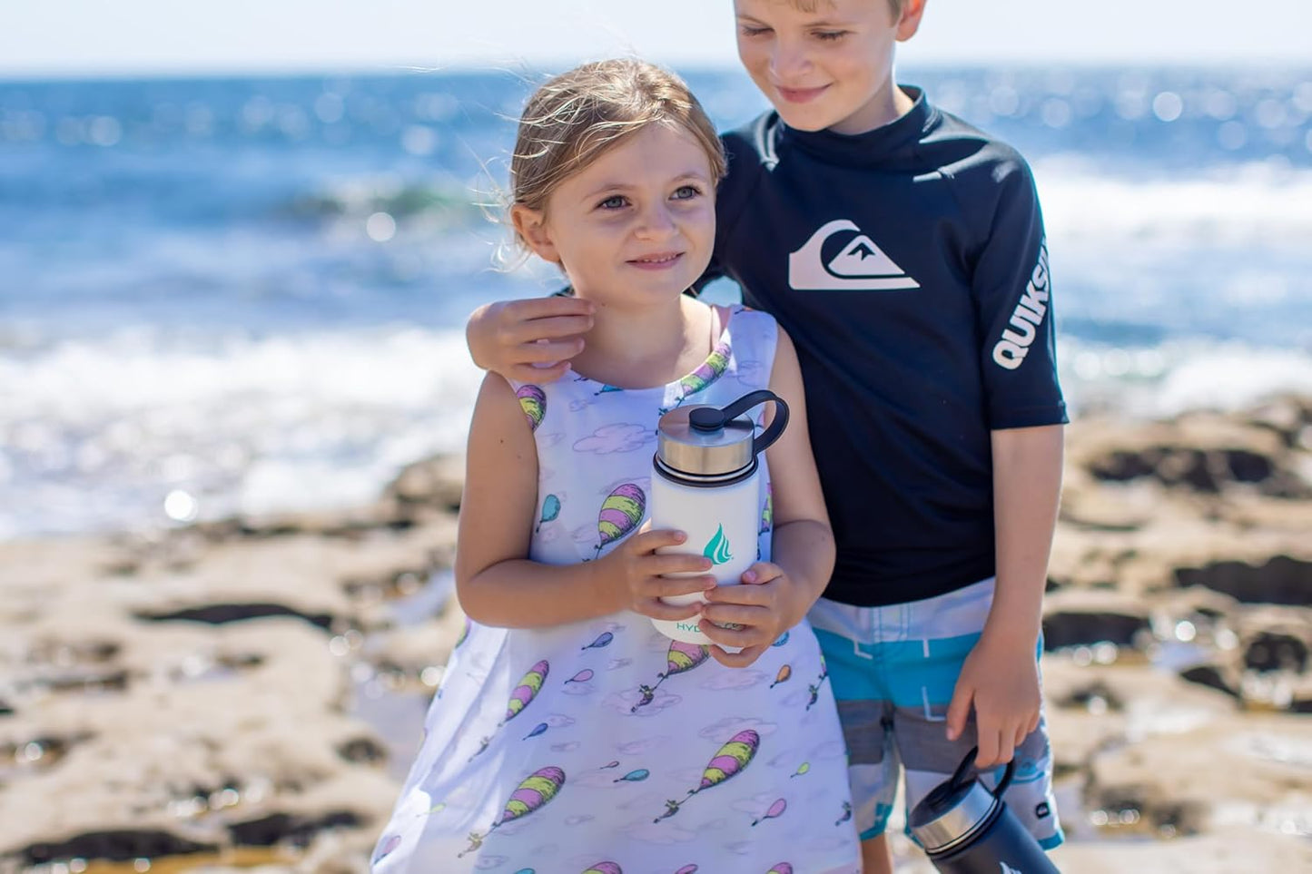 HYDRO CELL Stainless Steel Sport Water Bottle with Straw - Keeps Drinks Cold & Hot via a Leak Proof Metal Triple Insulated Vacuum Flask for All Sports and Outdoors Activities (White 14oz)