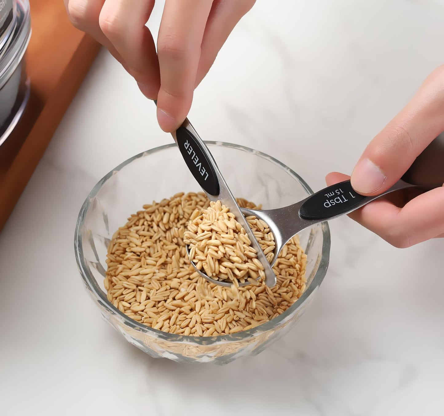 Magnetic Measuring Cups and Spoons Set Including 7 Stainless Steel Measuring Cups 8 Double Sided Magnetic Measuring Spoons Set with 1 Leveler Kitchen Tools for Cooking Baking (Black)