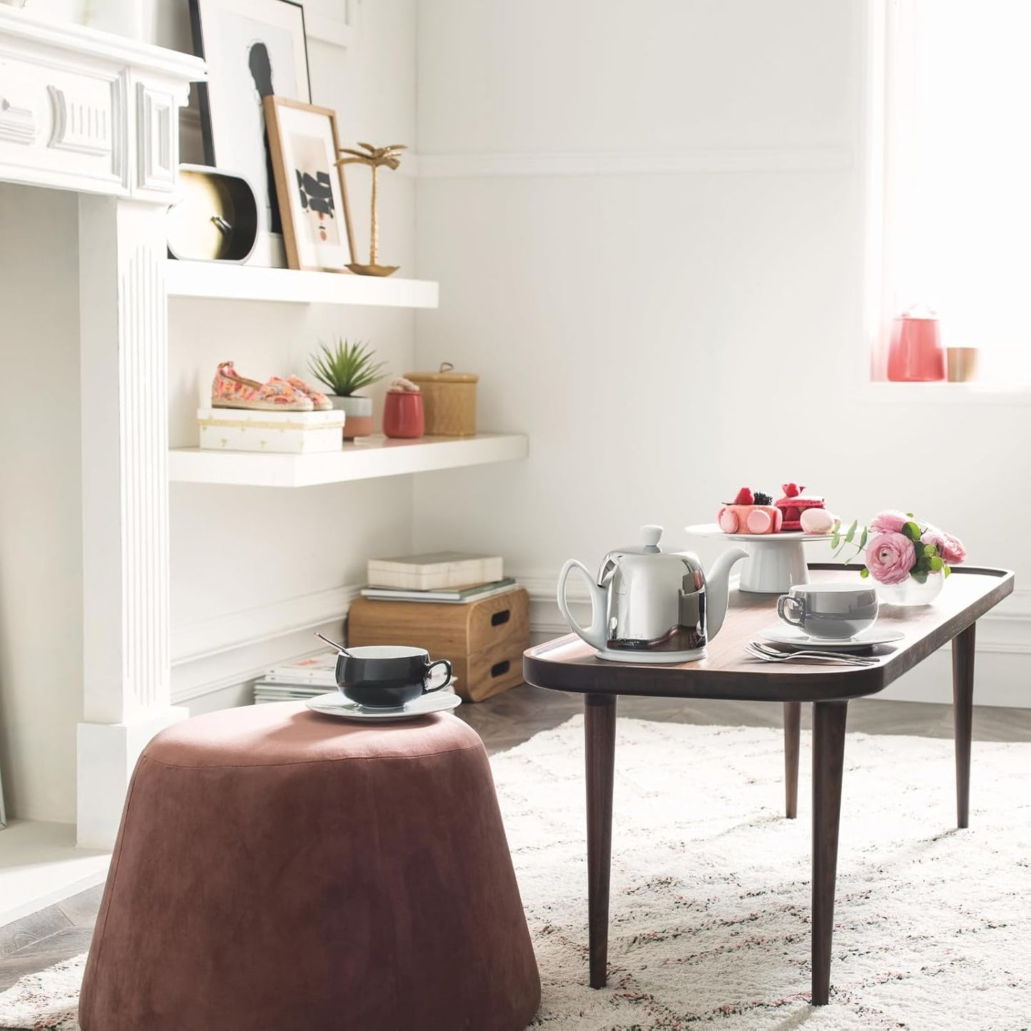 Salam Luxury French Tea Pot - Porcelain Teapot with Bronze Stainless Steel Cover, Ceramic Tea Kettle for Loose Tea, Removable Infuser, 6 Cup Capacity, 36oz - White