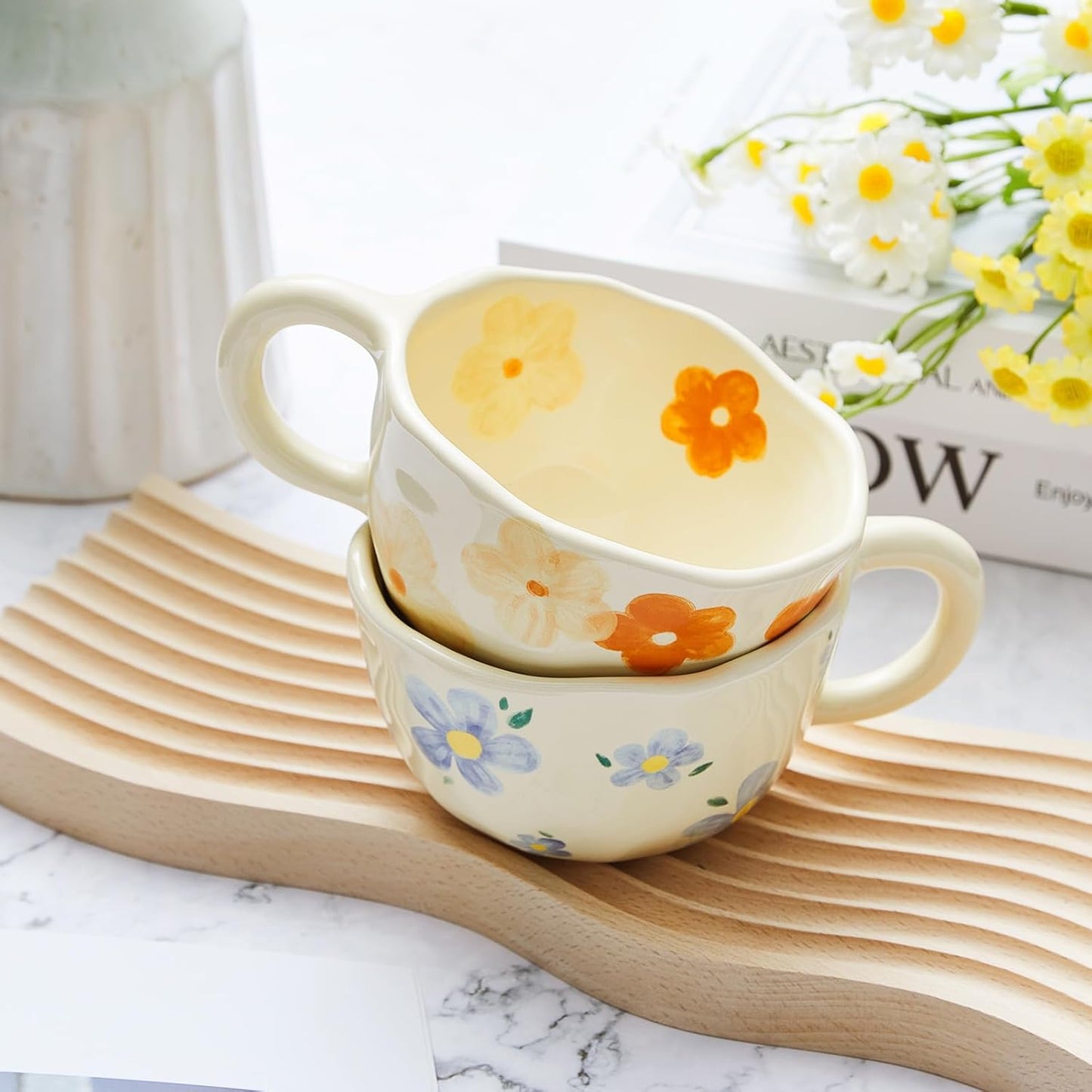 Vesici 2 Pcs Ceramic Coffee Mugs Flower Cups with Spoon Vintage Floral Mugs with Handle 8.5 oz Aesthetic Tea Porcelain Cup Gift for Valentine Office Home, Dishwasher and Microwave Safe(Vivid)