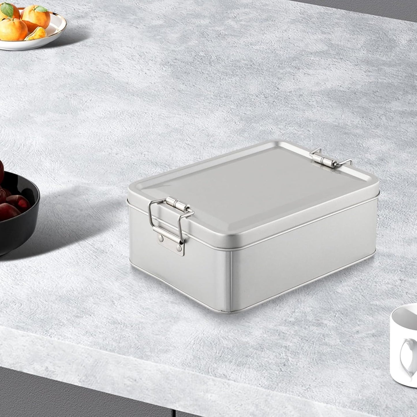 Metal Tin Box, Tinplate Metal Storage Tins Tea Container Rectangular Cookie Box With Lids For Storaging Cookies Snowflake Pastries Tea(M)