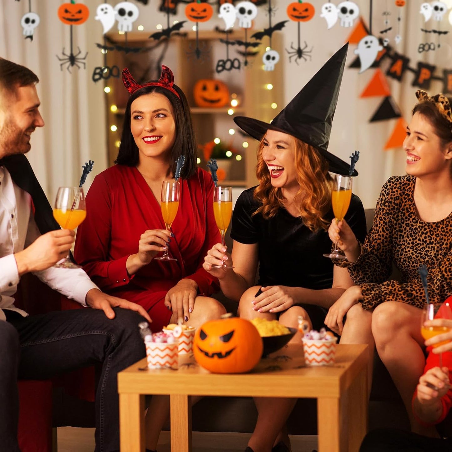 30 Pcs Halloween Swizzle Sticks Plastic Coffee and Cocktail Stirrers Fall Thanksgiving Drink Stirrers Cocktail Mixers for Halloween Fall Autumn Party Tea Coffee Bar Decoration(Zombie Hands)