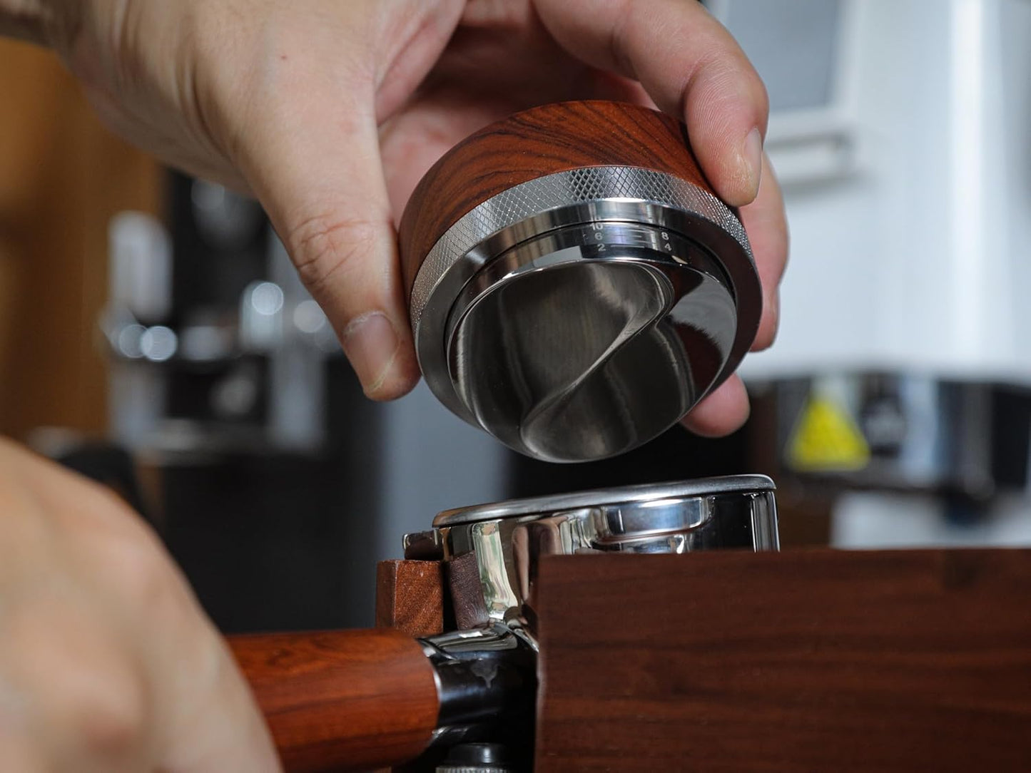 51mm Espresso Tool Kit – Calibrated Rosewood Tamper, Espresso Distributor, Magnetic Funnel with Puck Screen, Knock Box & Rosewood Tamping Station – For 51mm Espresso Machines