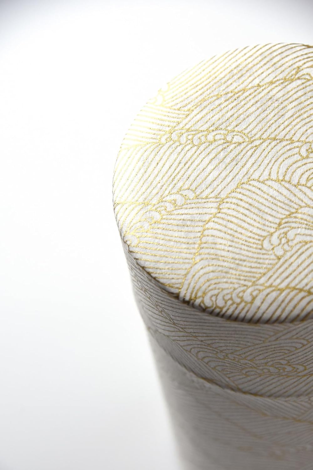 Japanese Pokkan Coffee Spice Tea Tin Canister Washi Paper Storage with Lid 7.05 oz Capacity (Kenran Nami)