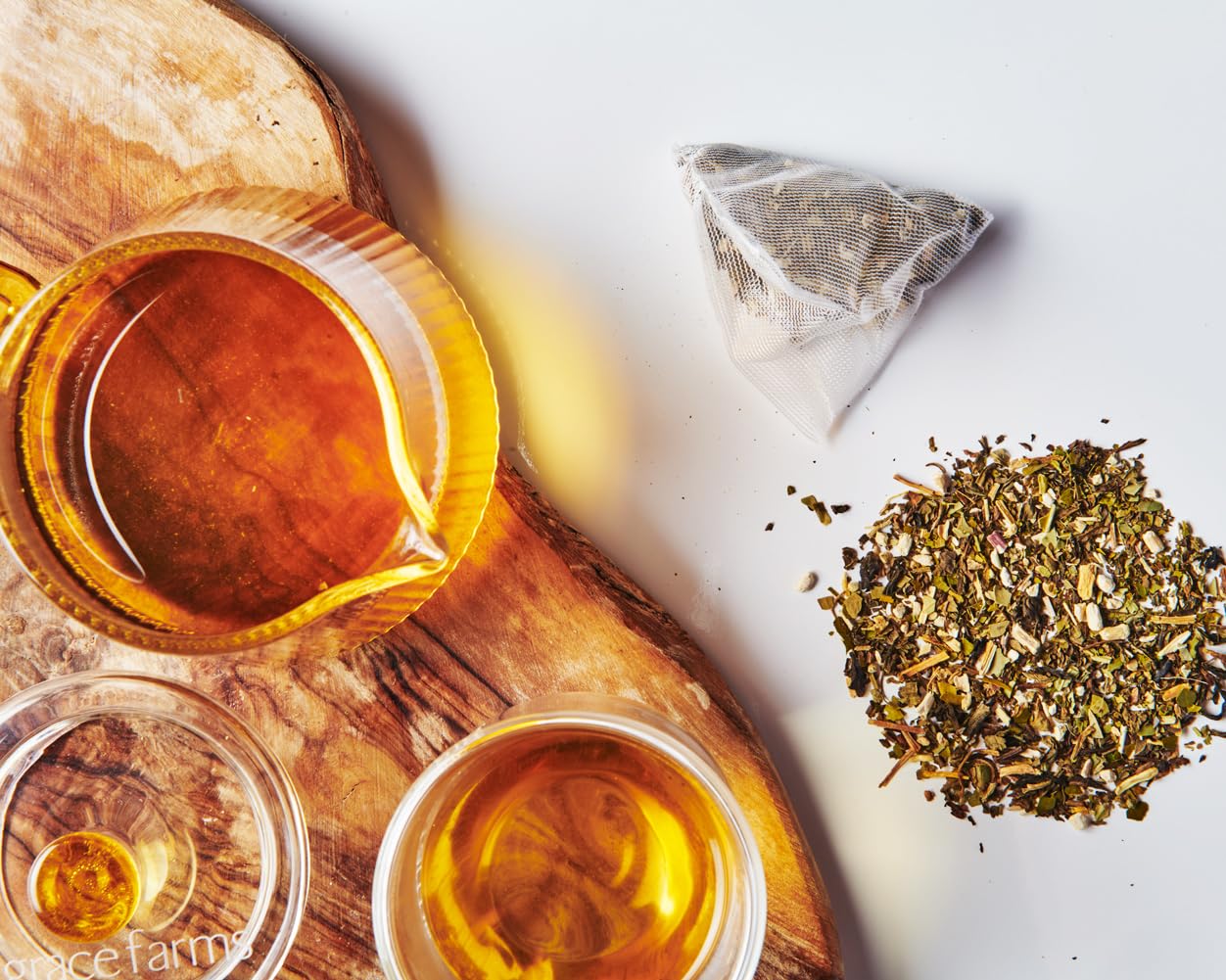 Grace Farms REVIVE Wellness Organic Tea Blend (16 Pyramid Sachets) | Yerba Mate, Green Tea, & Adaptogens | Natural Energy Coffee Replacement | Fairtrade & Kosher | Gives Back 100% of Profits