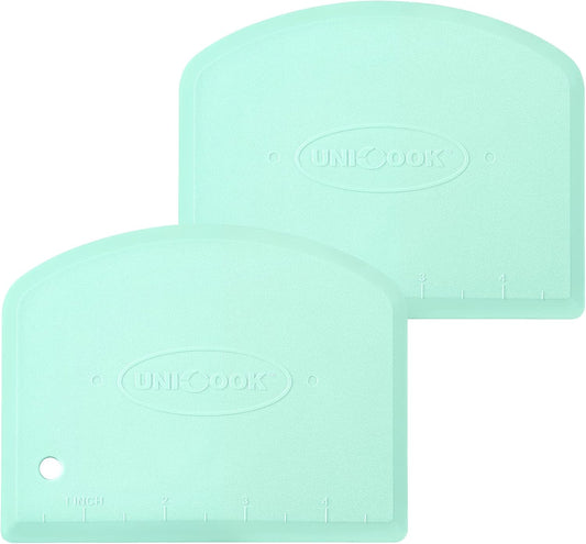Unicook Dough Scraper Cutter, Flexible Plastic Bench Scraper for Baking Pizza/Pastry/Cake, Multipurpose Baking Tools with Measuring Scale, 2 Pack