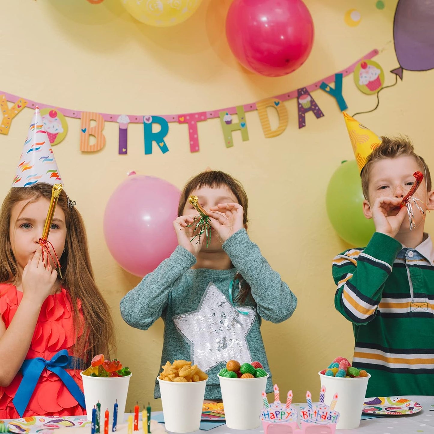 200 Pack 5 oz Paper Cups, Disposable Small Bathroom Mouthwash White Cups for Office, Parties, Travel, Picnics and Events