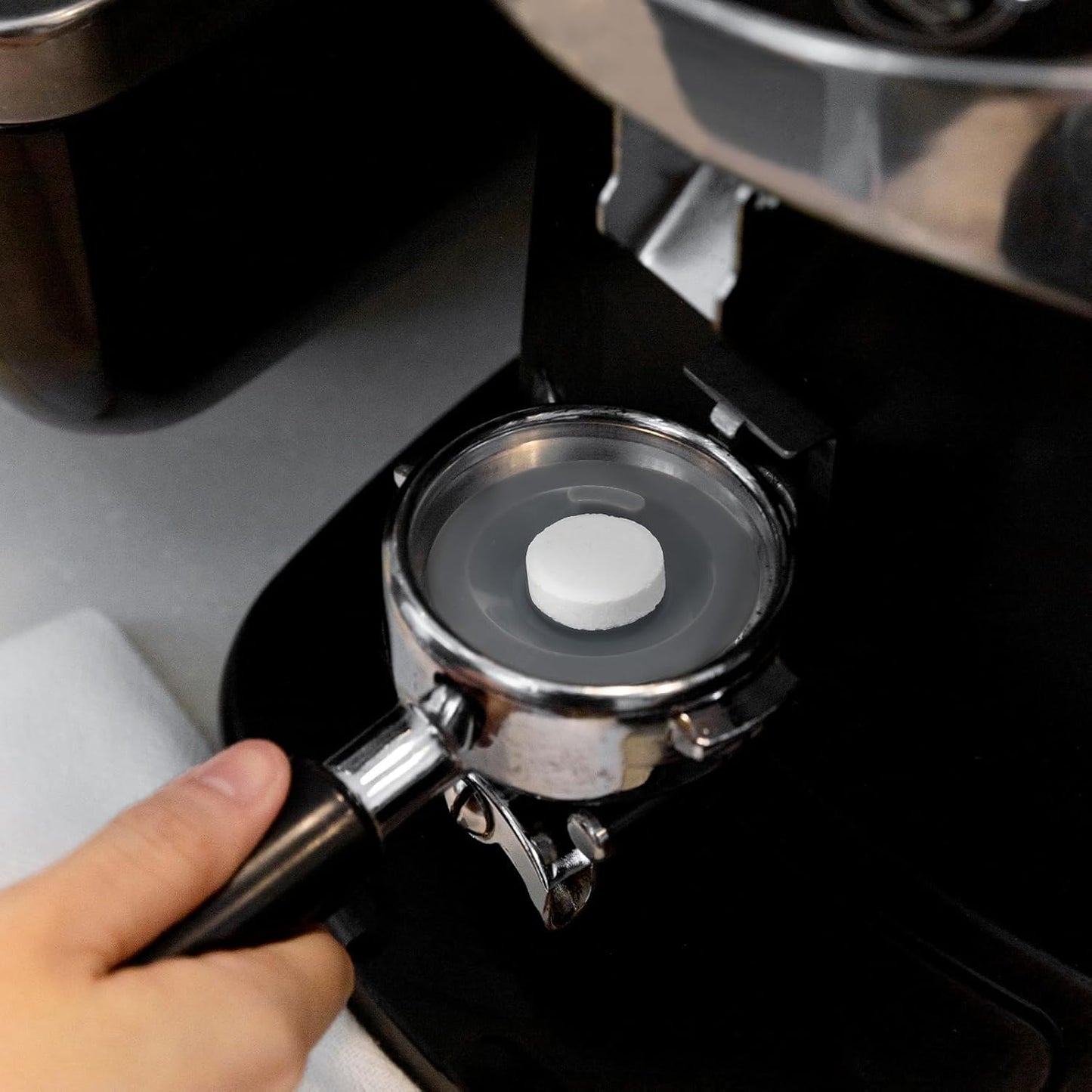 24 Pcs Espresso Cleaning Kit Includes 20 Pcs Coffee Machine Cleaning Tablets Blind Backflush Disc and Water Filter Inserts for Cafe Accessories Coffee Maker Cleaner