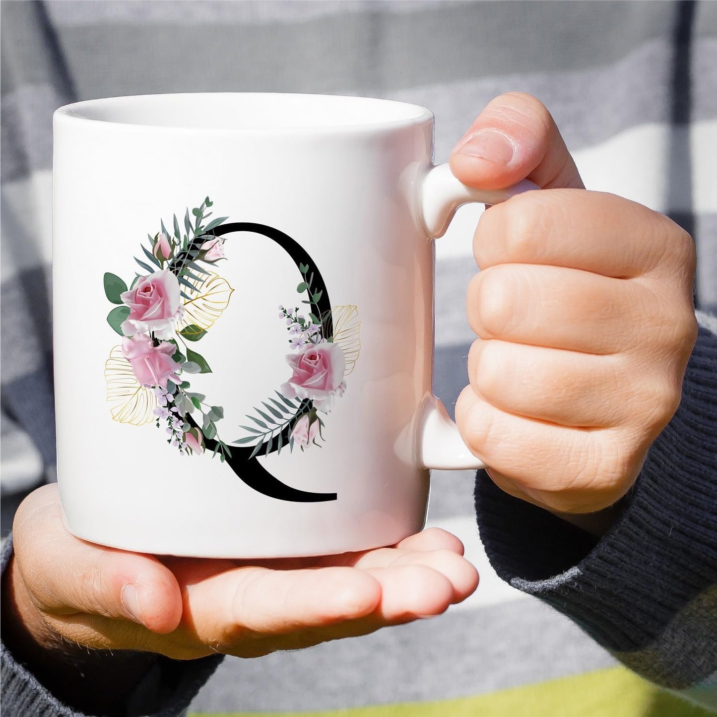 Retreez Initial A-Z Floral Botanical Bouquet Alphabet Monogrammed Monogram Mug 11 Oz Ceramic Tea Coffee Mugs - Appreciation Thank You Wedding Birthday Gifts for her friend coworker sister - Q Initial