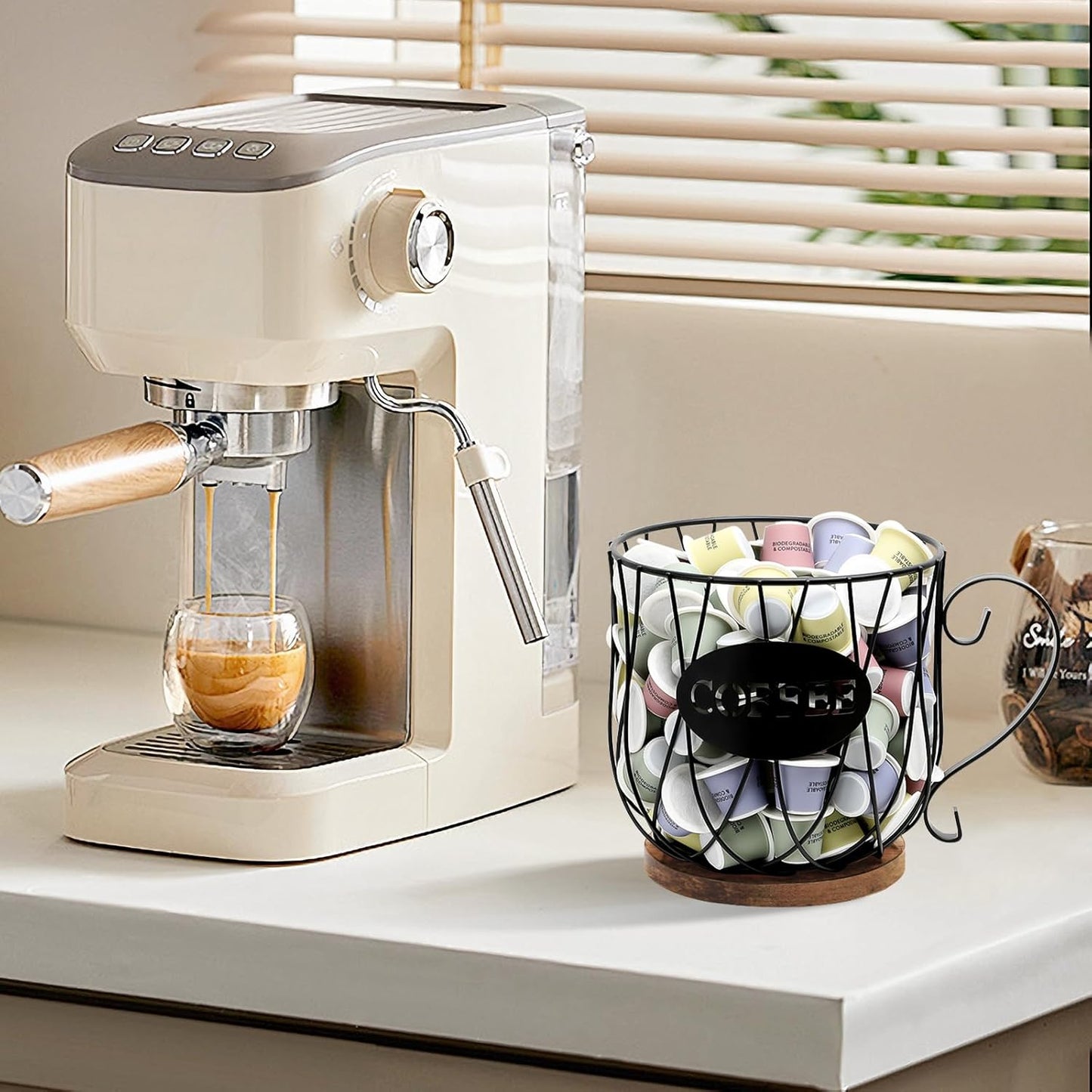 Rustic Metal K-Cup Coffee Pod Holder Mug - Large Wire Basket with Wooden Base for Countertop Coffee Storage - Farmhouse Decor for Home & Office (Rustic Brown-Round)