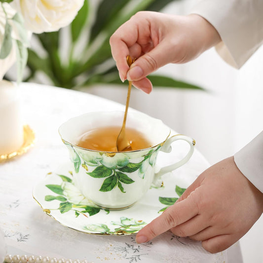 TATSUMI Country Roses Bone China Tea Cup and Saucer Set, 6 Pieces, Vintage Style, For Women and Tea Parties