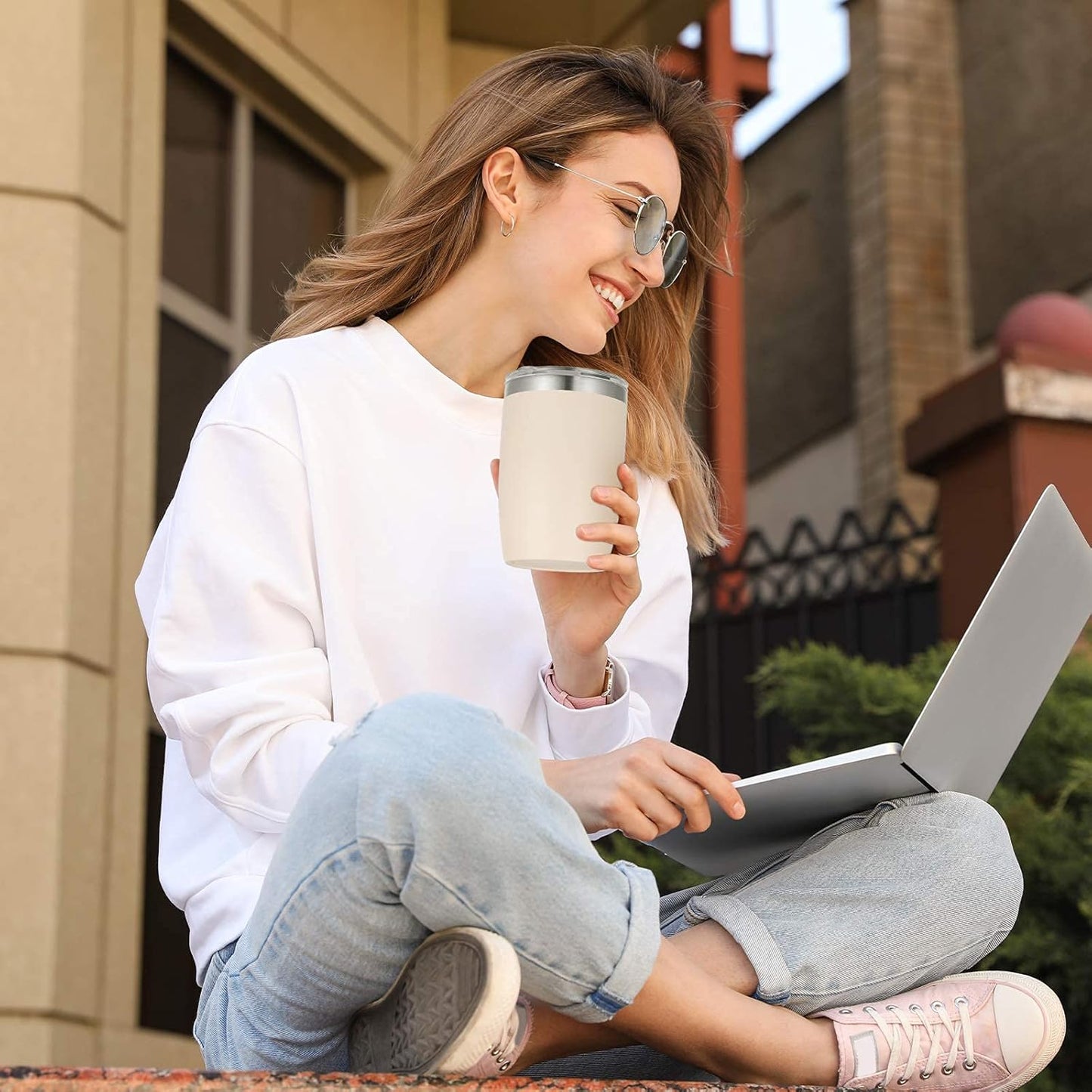 VEGOND Stainless Steel 12 oz Tumblers bulk Vacuum Insulated Double Wall Travel Tumbler with Lid and Straw Reusable Tumbler, Beige 1 Pack