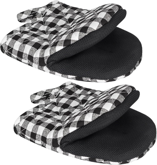 Qulable 1 Pair Short Oven Mitts - Silicone Kitchen Oven Gloves High Heat Resistant 500℉, Mini Oven Mits with Non-Slip Grip Surfaces and Hanging Loop for BBQ, Baking, Cooking and Grilling