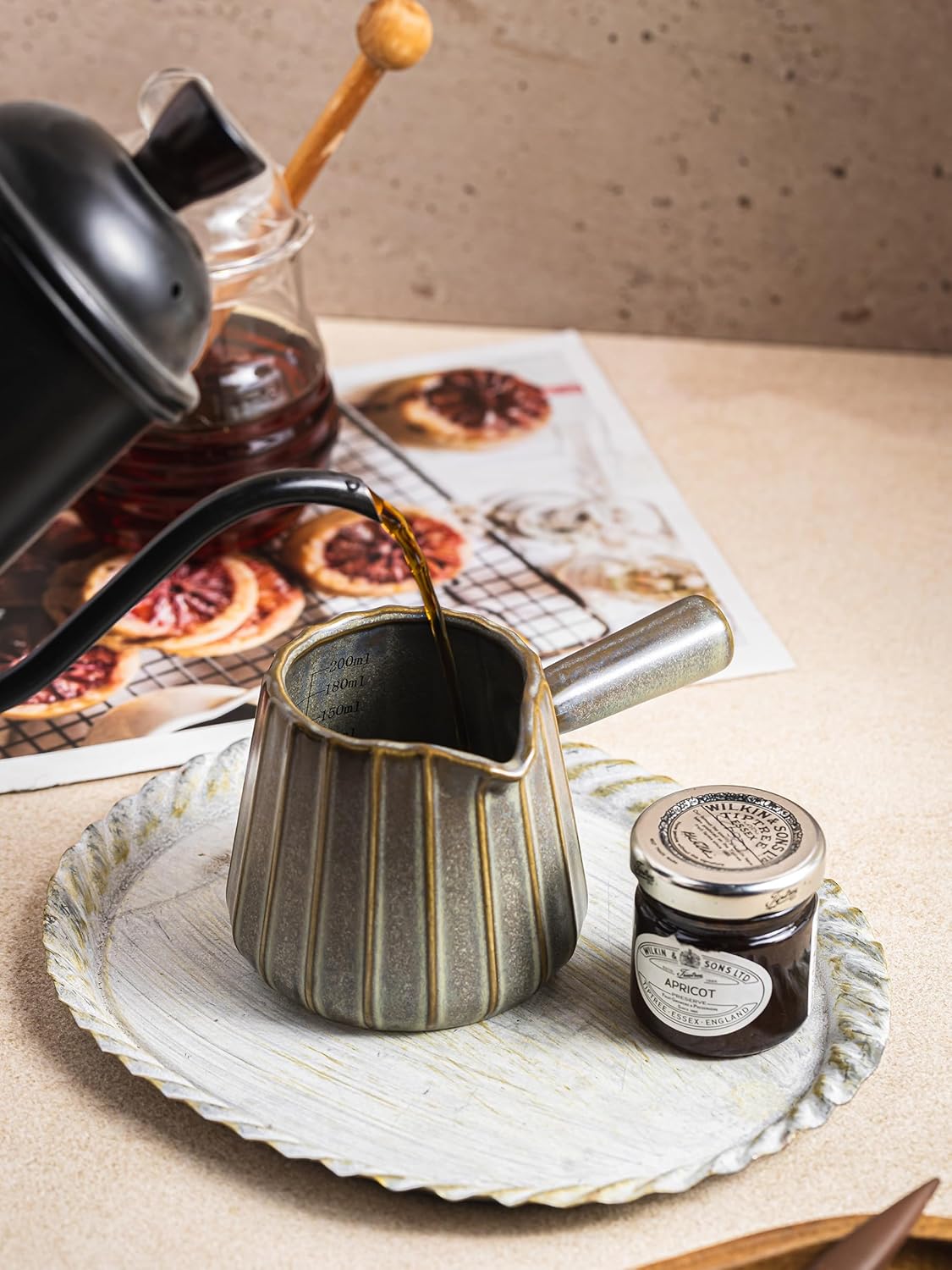 Espresso Cups Ceramic, 200ML Espresso Measuring Cup with Spout, Expresso Shots Cups with Handle, Espresso Accessories, Dark Green