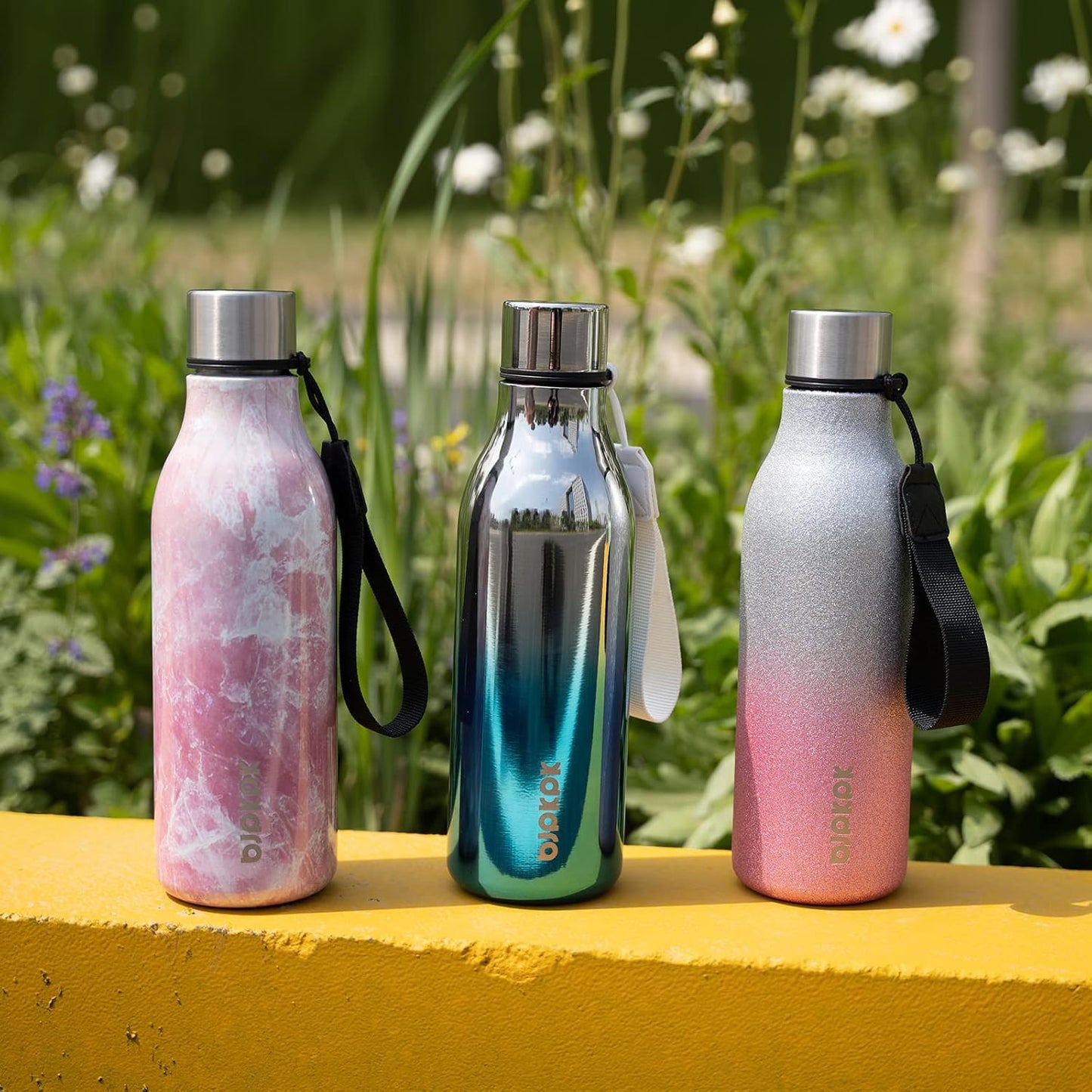 BJPKPK Insulated Water Bottles, 18 oz Stainless Steel Metal Water Bottle with Strap, BPA Free Leak Proof Thermos, Mugs, Flasks, Reusable Water Bottle for Sports& Travel, Blossom