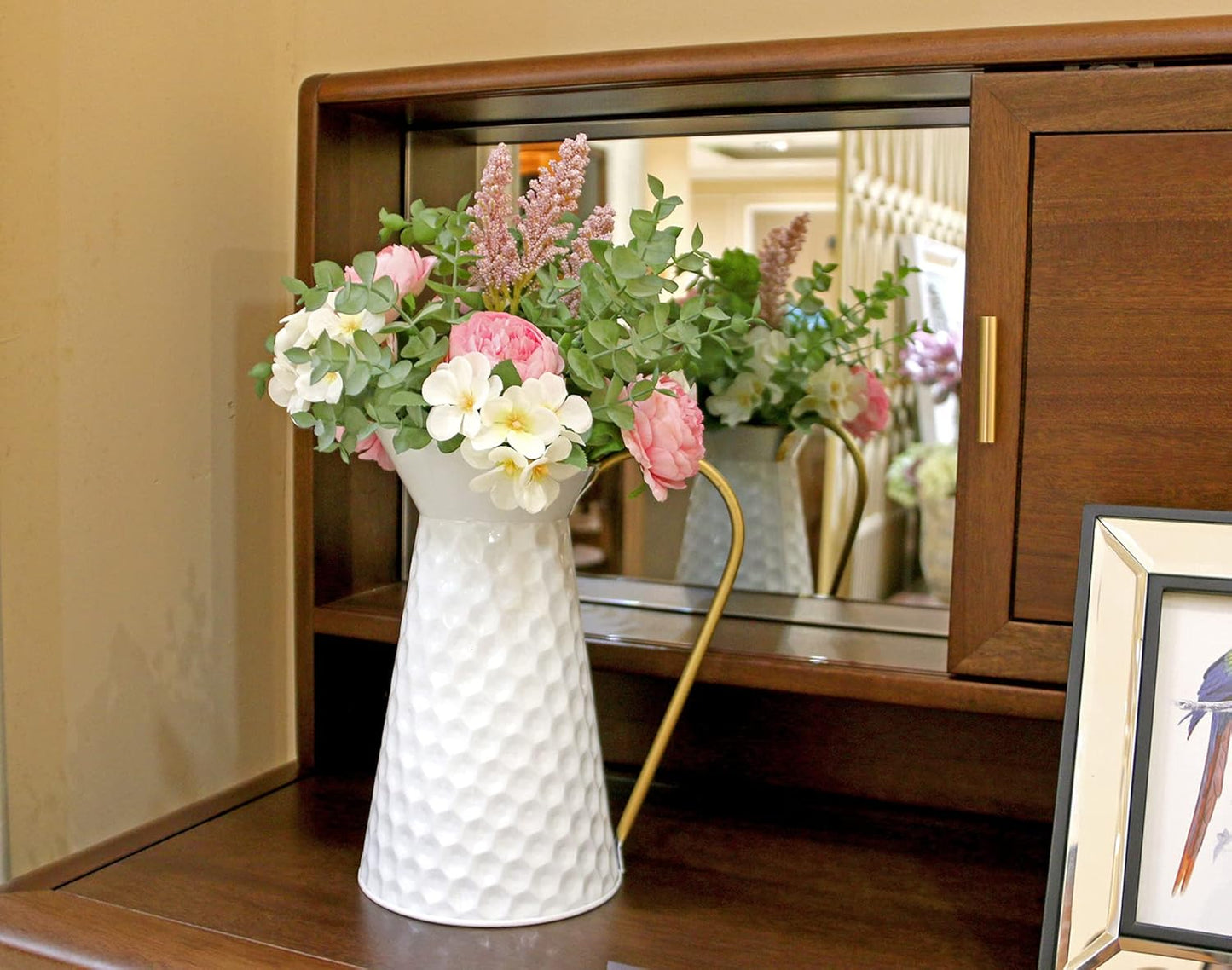 Elegant White Metal Decorative Flower Vase,Farmhouse Galvanized Pitcher,Rustic Milk Jug for Home Decor…