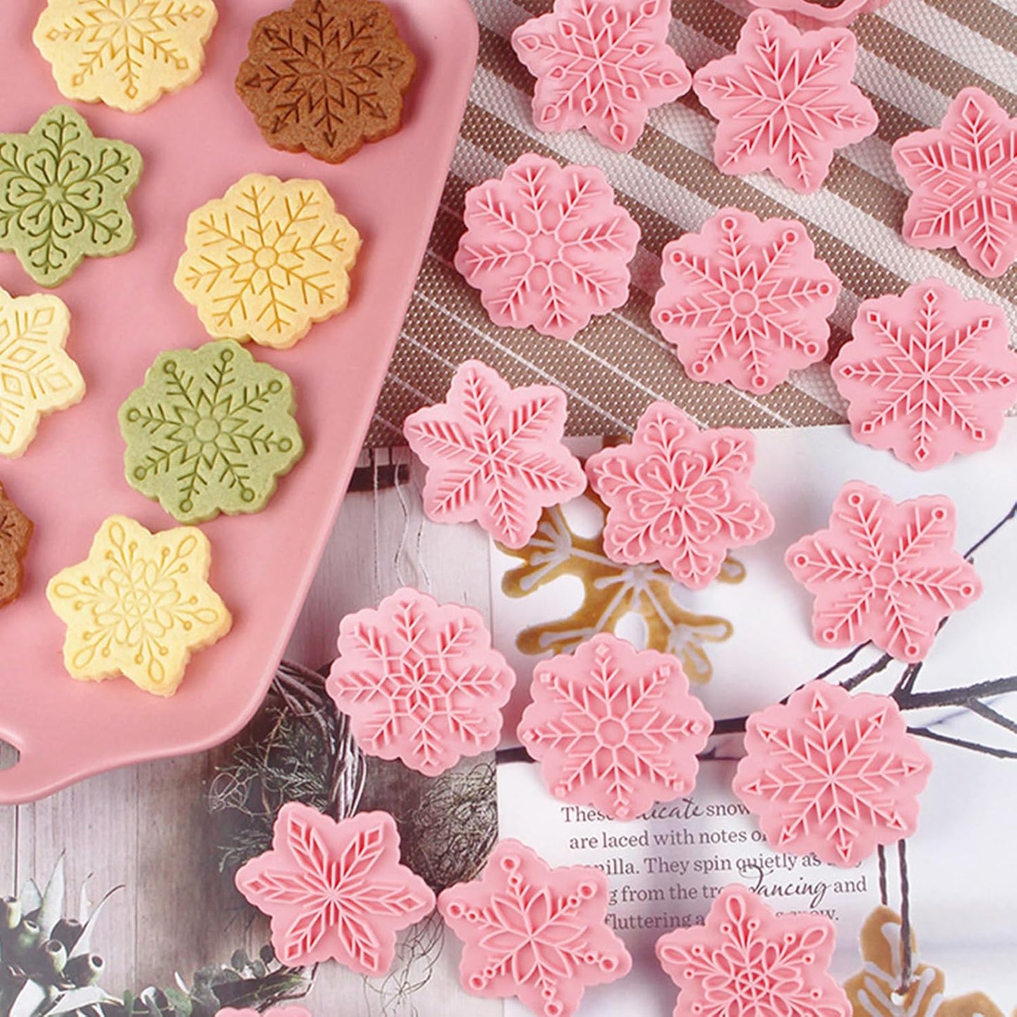 9pcs Christmas Cookie Cutter Set Snowflake Cookie Cutters with Plunger Stamps Biscuit Mold 3D Snowflake Cookie Molds Cake Baking Fondant Cutter Christmas Party DIY Cookie Decorating Supplies (A)