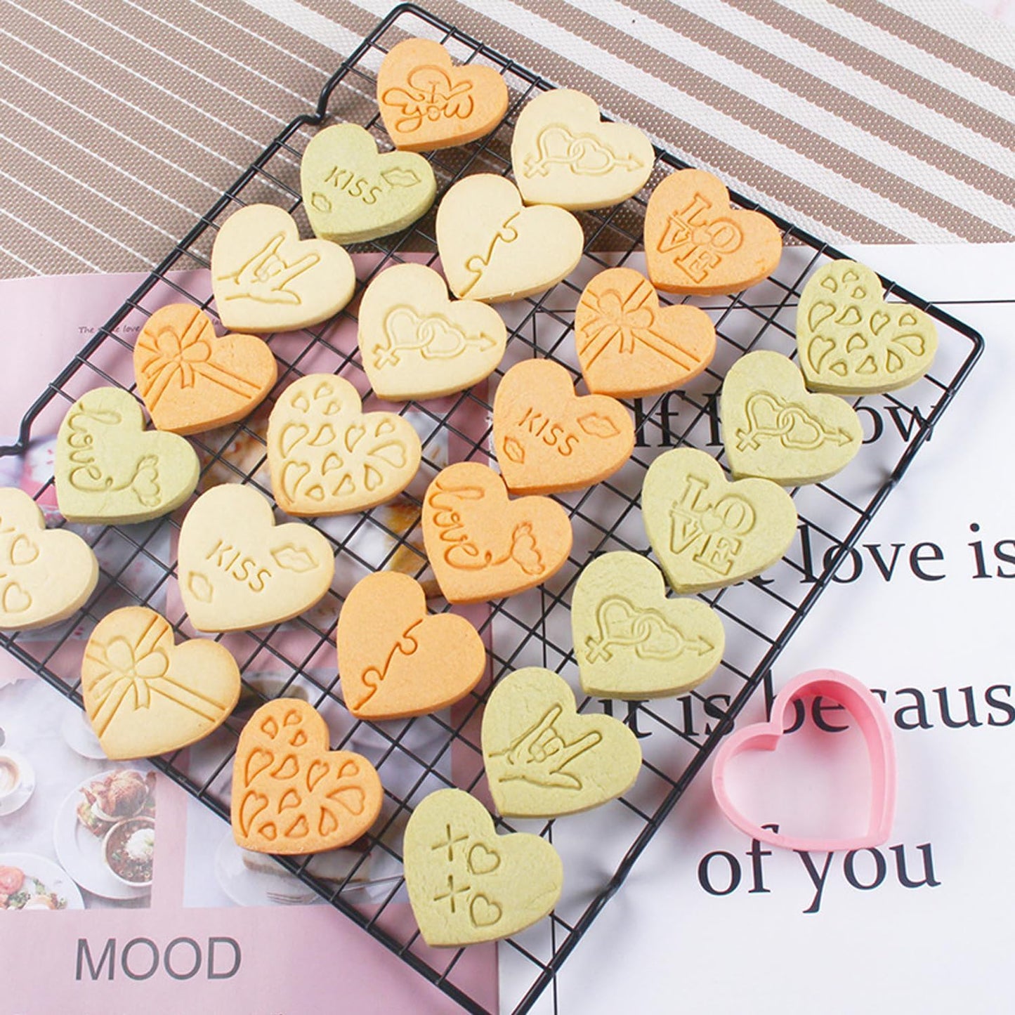 10 Pcs Heart Cookie Cutter Set, 3D Pressable Biscuit Cutter and Stamps, Valentine's Day Cookie Molds Wedding Party DIY Cake Decorating Kit (D)