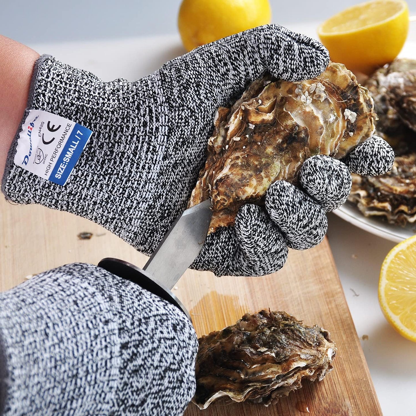 Dowellife 3 Pairs Cut Resistant Gloves Food Grade Level 5 Protection, Safety Kitchen Cuts Gloves for Mandolin Slicing, Fish Fillet, Oyster Shucking, Meat Cutting and Wood Carving (Black Gray, Medium)