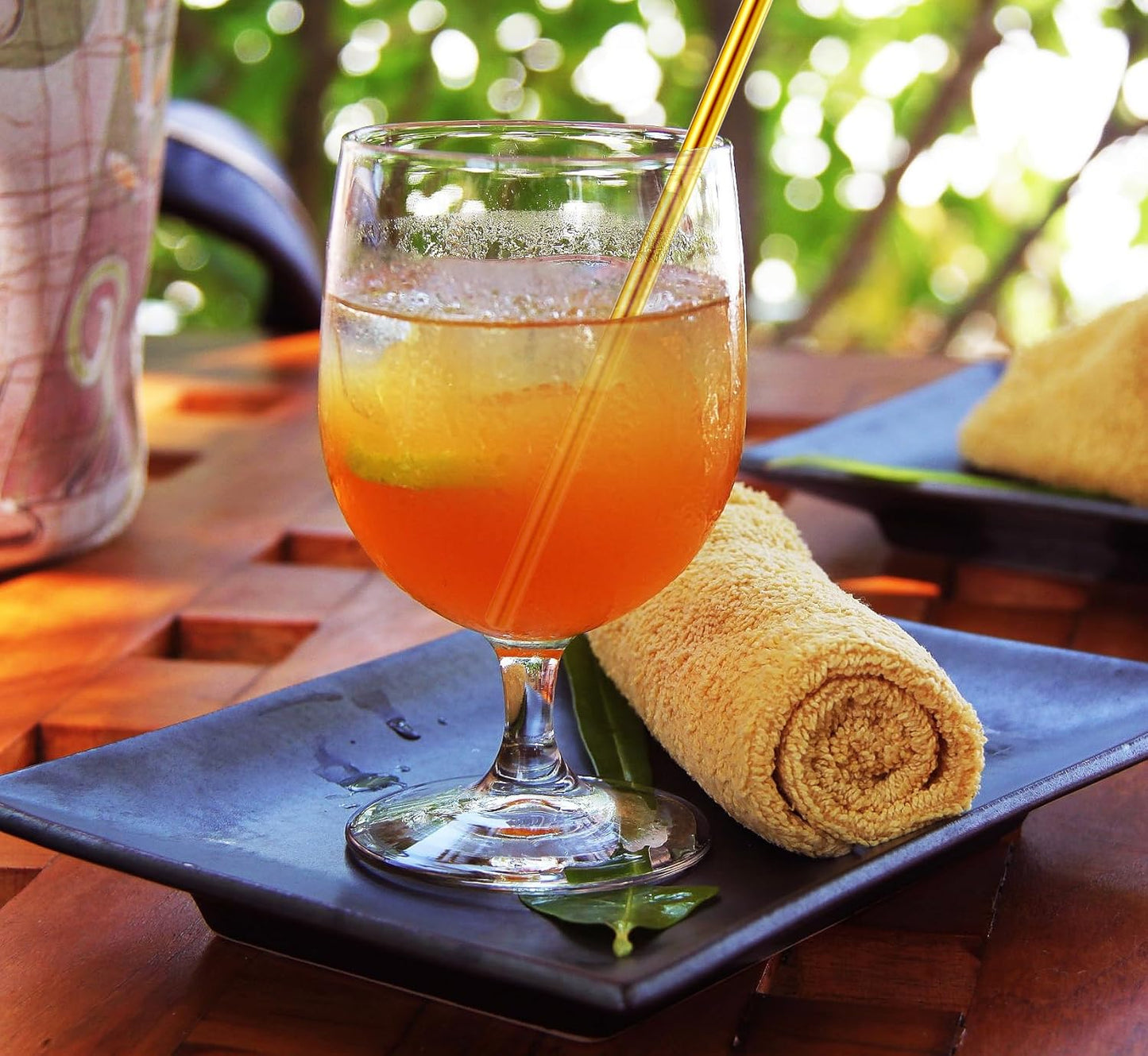 Short Cocktail Straws, Metal Stainless Steel Reusable Straw Small Mini 6 Inch for Cocktails Party Accessories Glasses Mason Jar Tumbler Coffee Juice Tea Mojito with Brush, Gold 16PCS