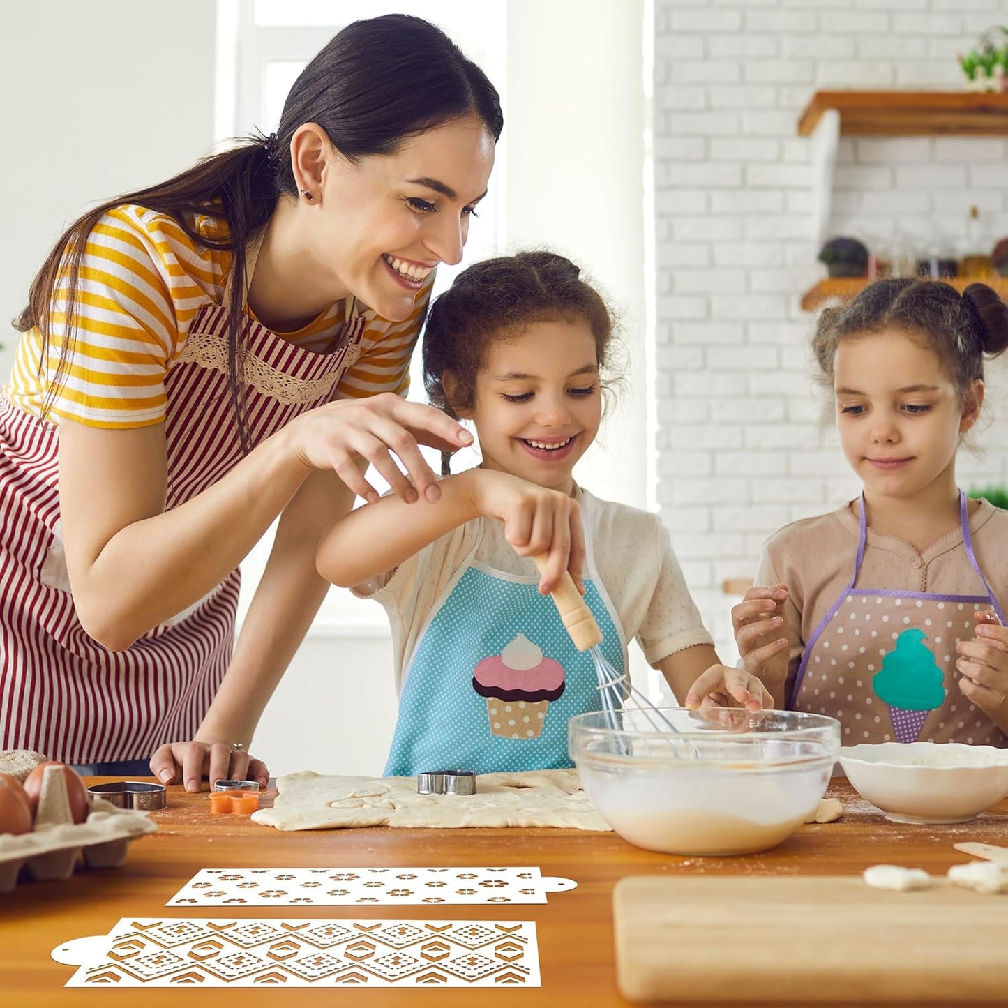 Cake Stencils for Baking - 15 Pcs Cookie Stencils for Royal Icing, Flower Roses Cookie Stencils for Buttercream Decorating, Folk Brick Stencils Cookie Decoration, Baking Template Cake Decor