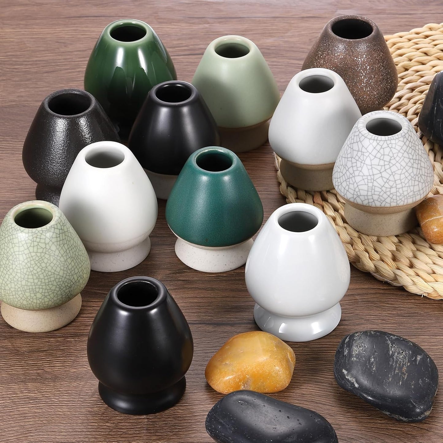 HARFINGTON Ceramic Chasen Stand 73mm Matcha Whisk Holder Teas Set Whisks Stand Traditional Matcha Tea Chasen Holder Tea Set Accessories for Tea Tasting, Black White