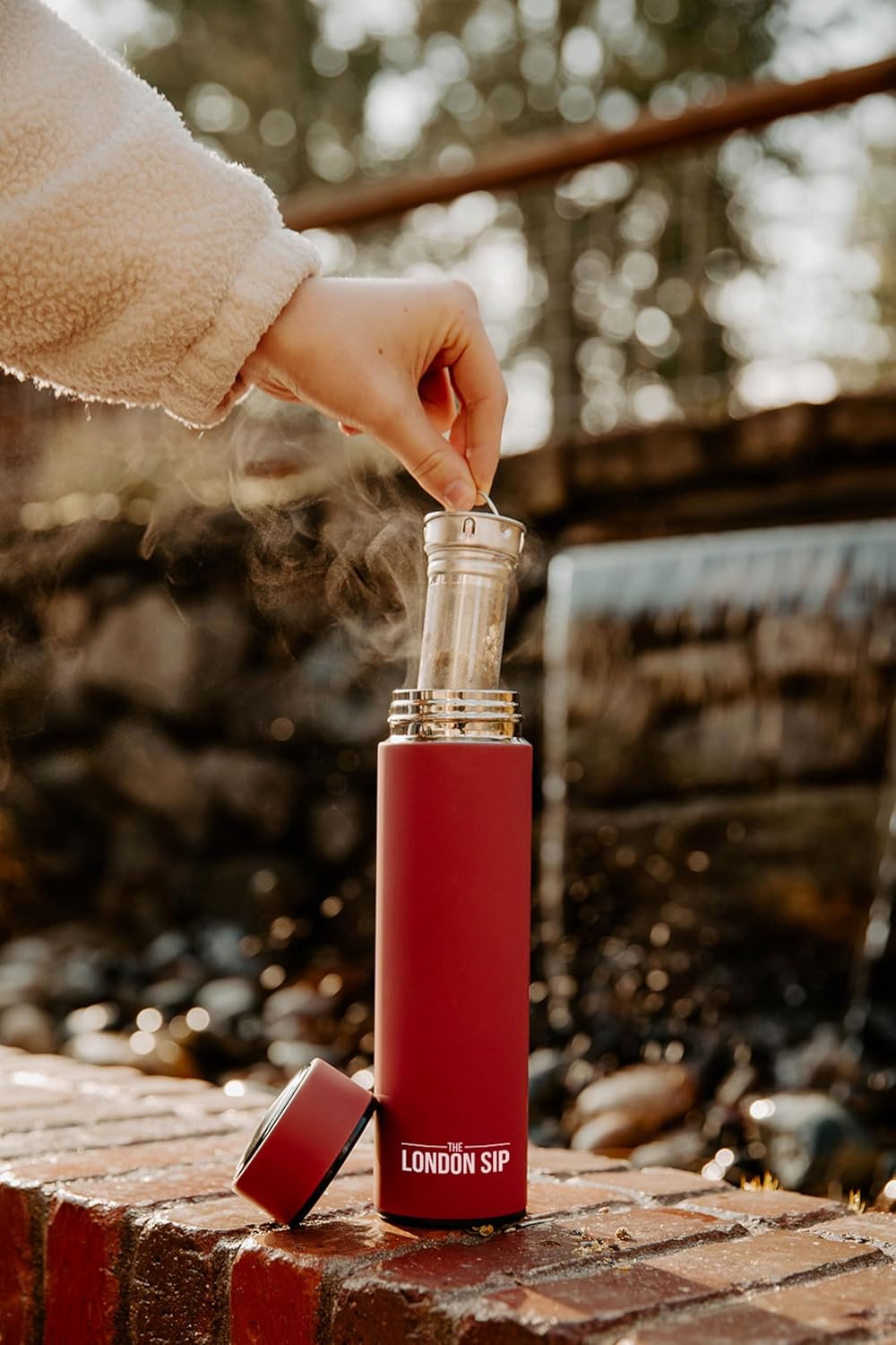 London Sip Multi-Purpose Travel Mug and Tumbler Fruit Infused Flask Hot and Cold Double Wall Stainless Steel Thermos with Extra-Long Infuser, Sacred Red