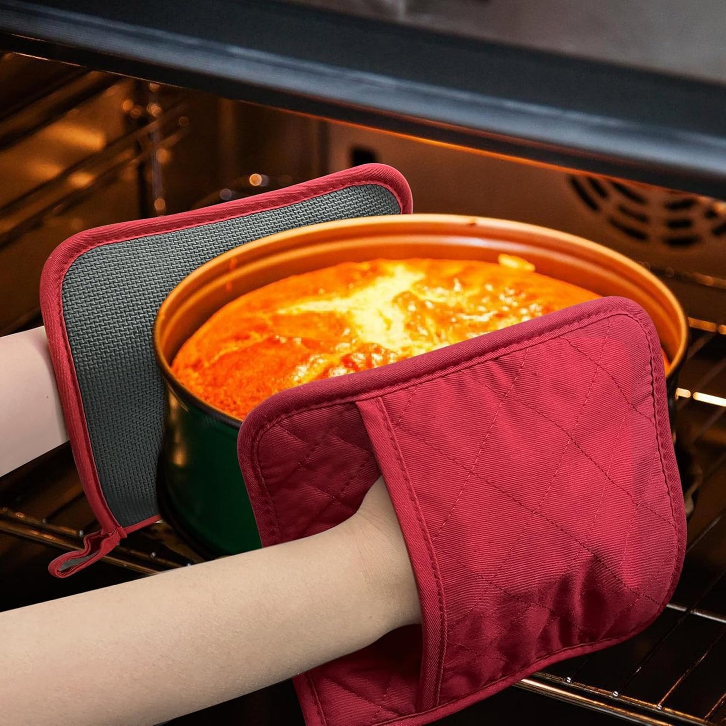 Cotton and Neoprene Oven Pads Pot Holders with Pocket 8"x8.5" Dual-Function Hot Pad Set for Finger Hand Wrist Protection Heat Resistant to 428°F Red